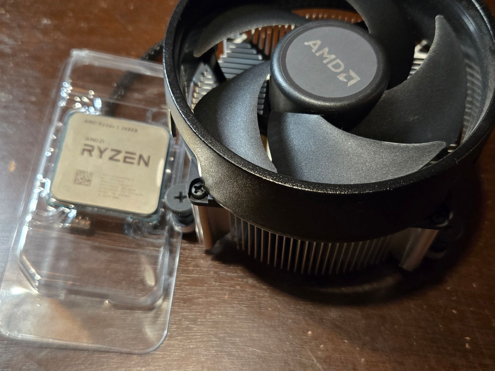 AMD Ryzen 5 3600X | AM4 | 6c 12t | 3.8ghz base, 4.4ghz boost | 95W