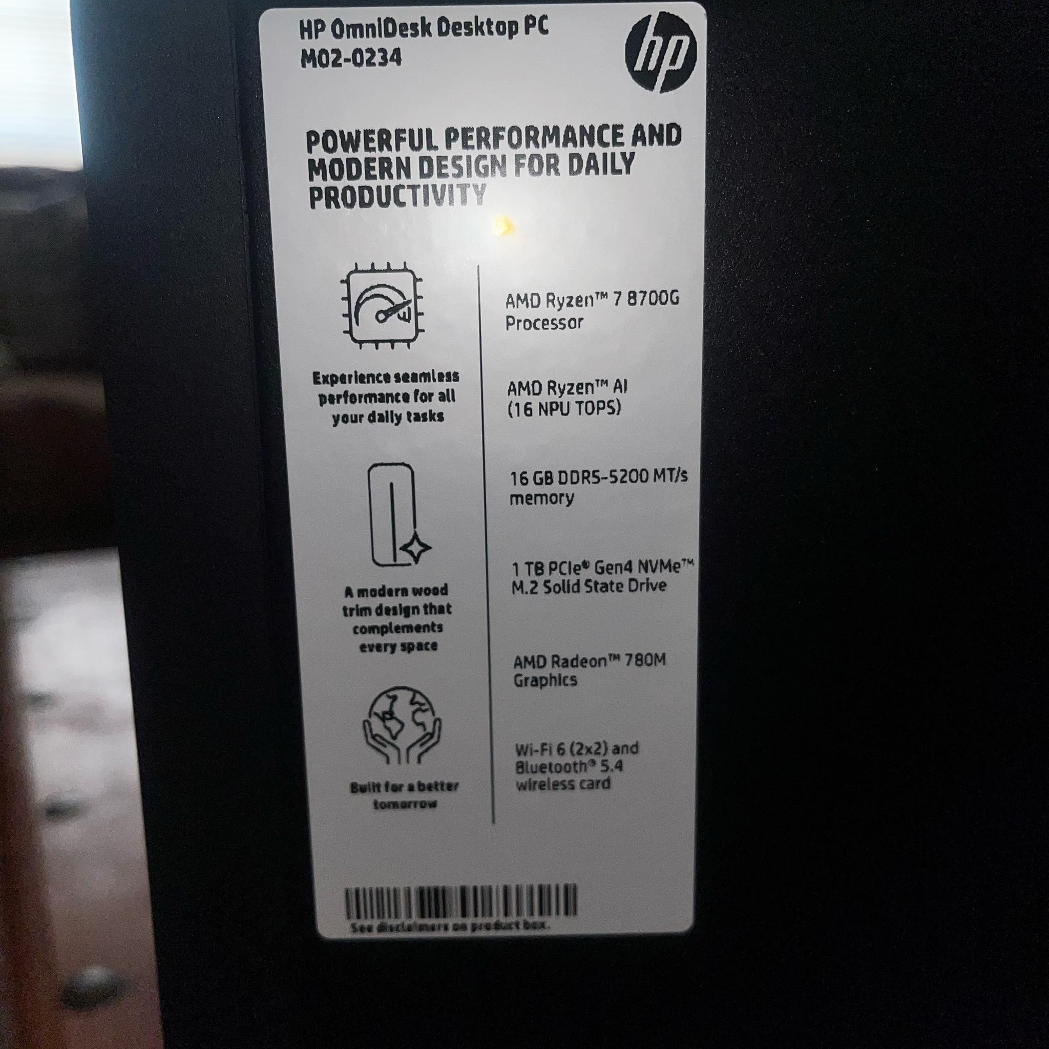 HP Omni desk With ryzen 7 8700g and Radeon 780 M graphics