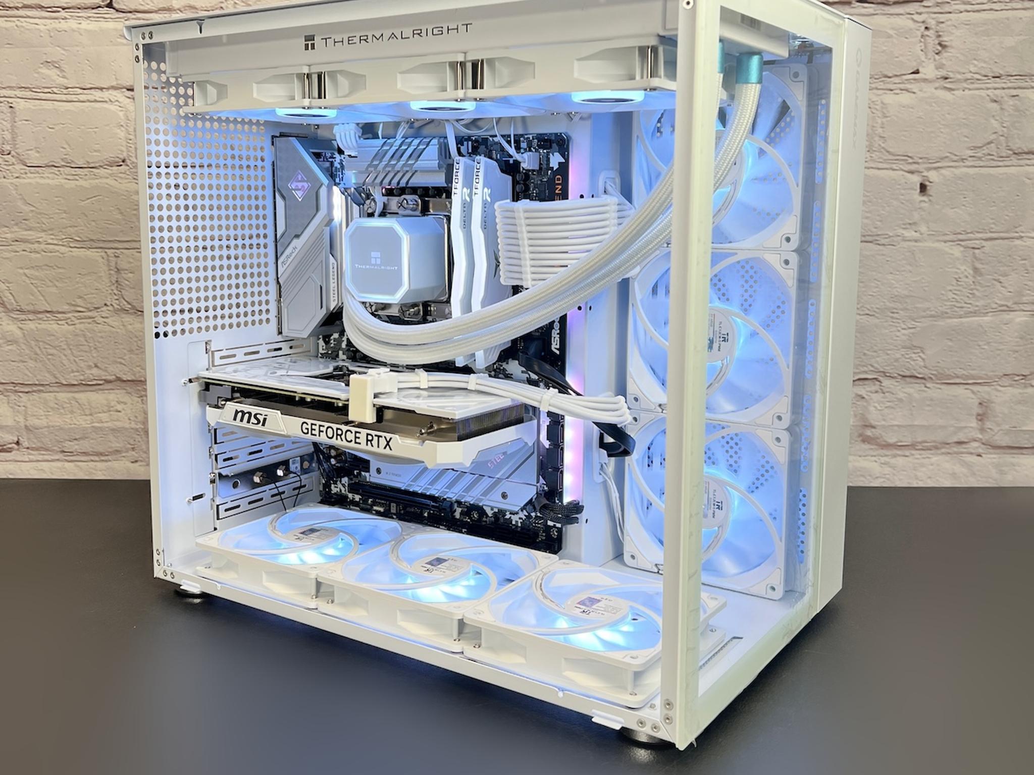 Intel i9 12900K RTX 4070 TI 32GB RAM 2TB M.2 Win11 Pro Gaming PC