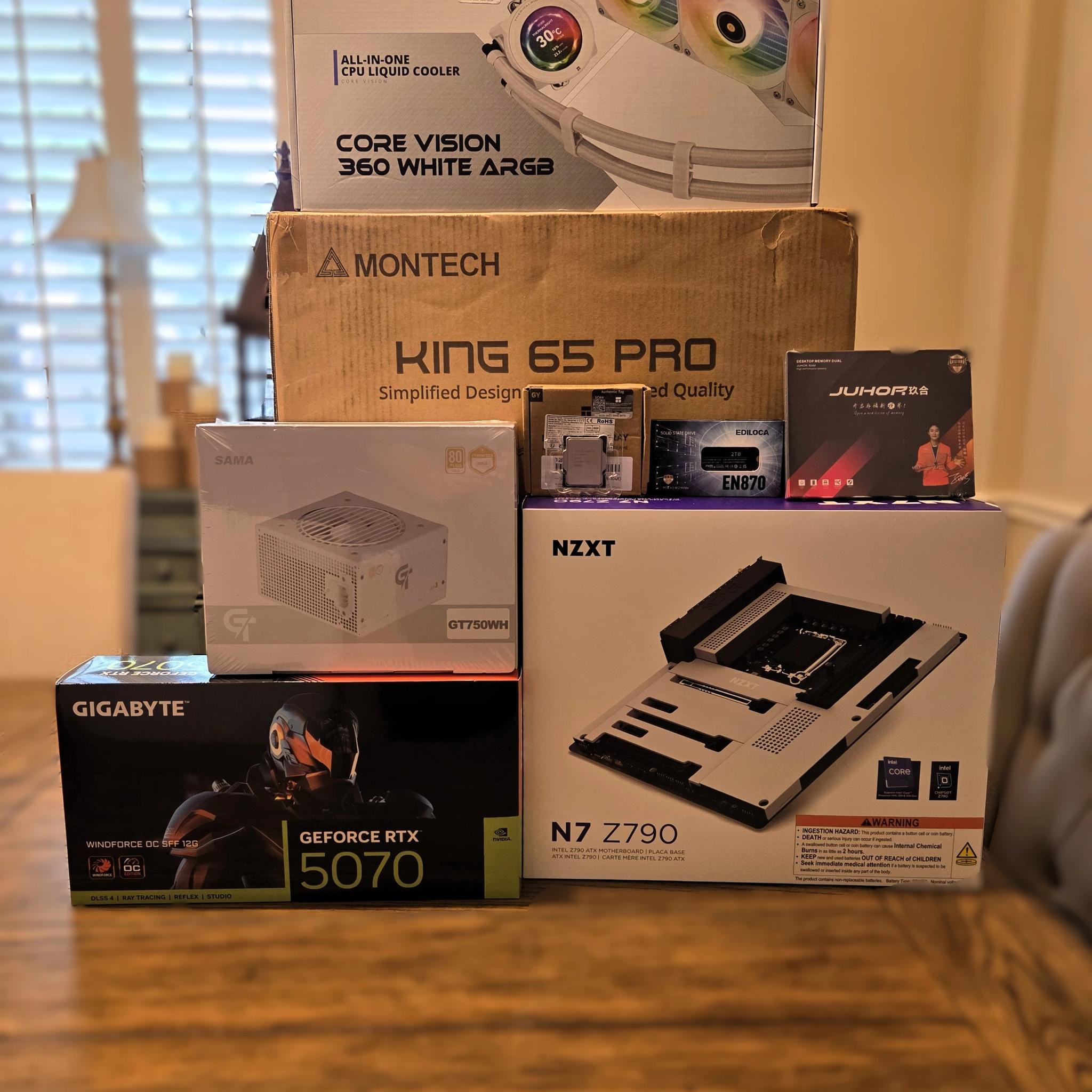 🐑 The Black Sheep 🐑 Intel i5 14600KF | RTX 5070 | 32GB DDR5 | LCD AIO | 2TB NVMe 🐑
