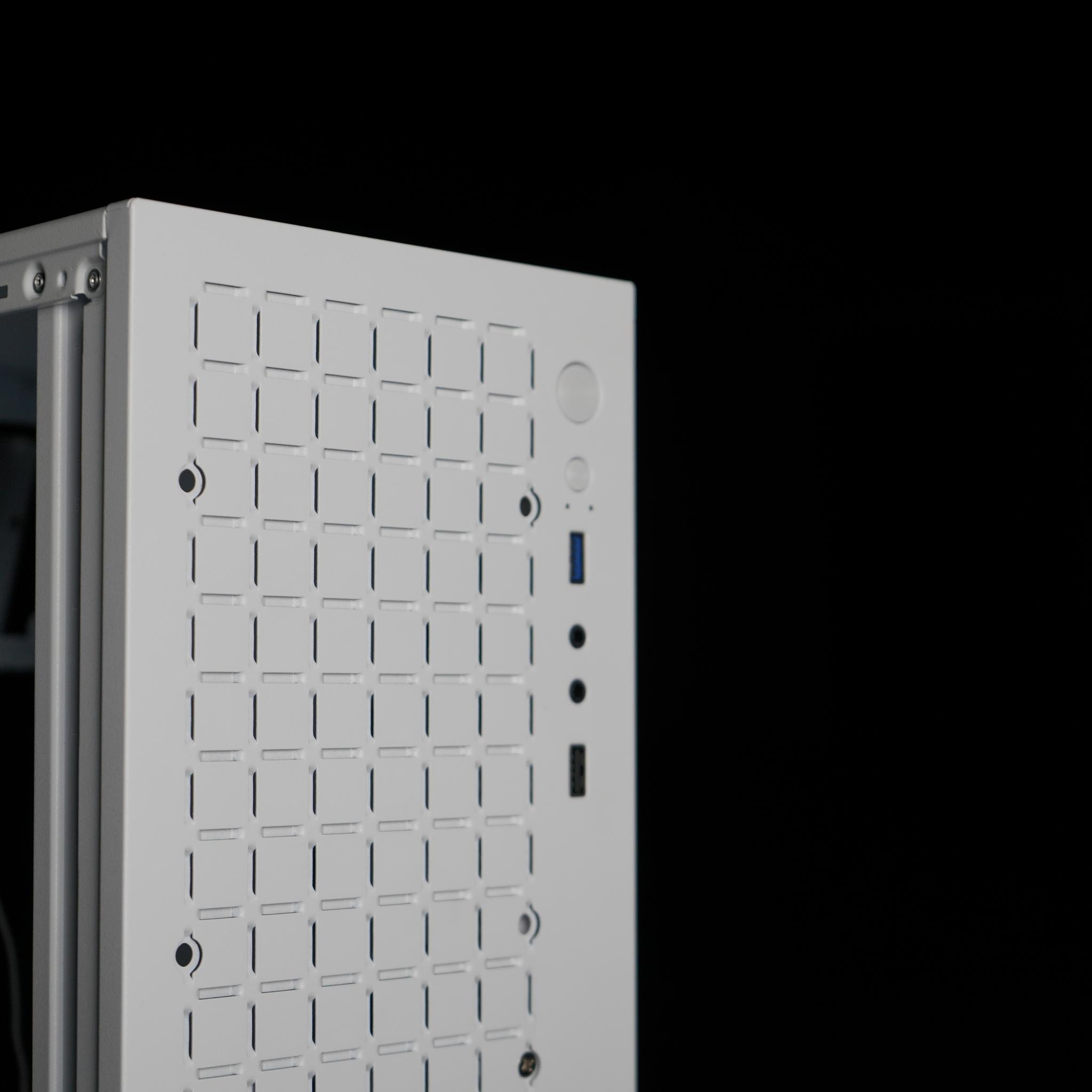 Gaming pc case (Supports MATX Motherboard)