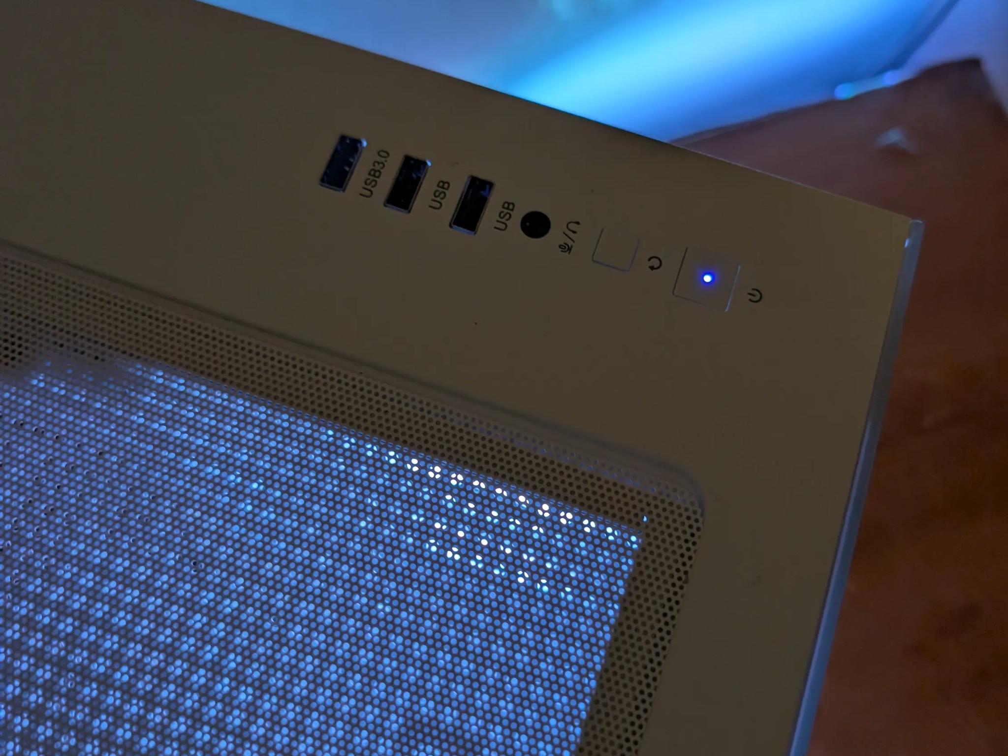 1660 Super, Ryzen 7 1700X Intel Equivalent, 16 GB RAM, 500 GB NVME SSD