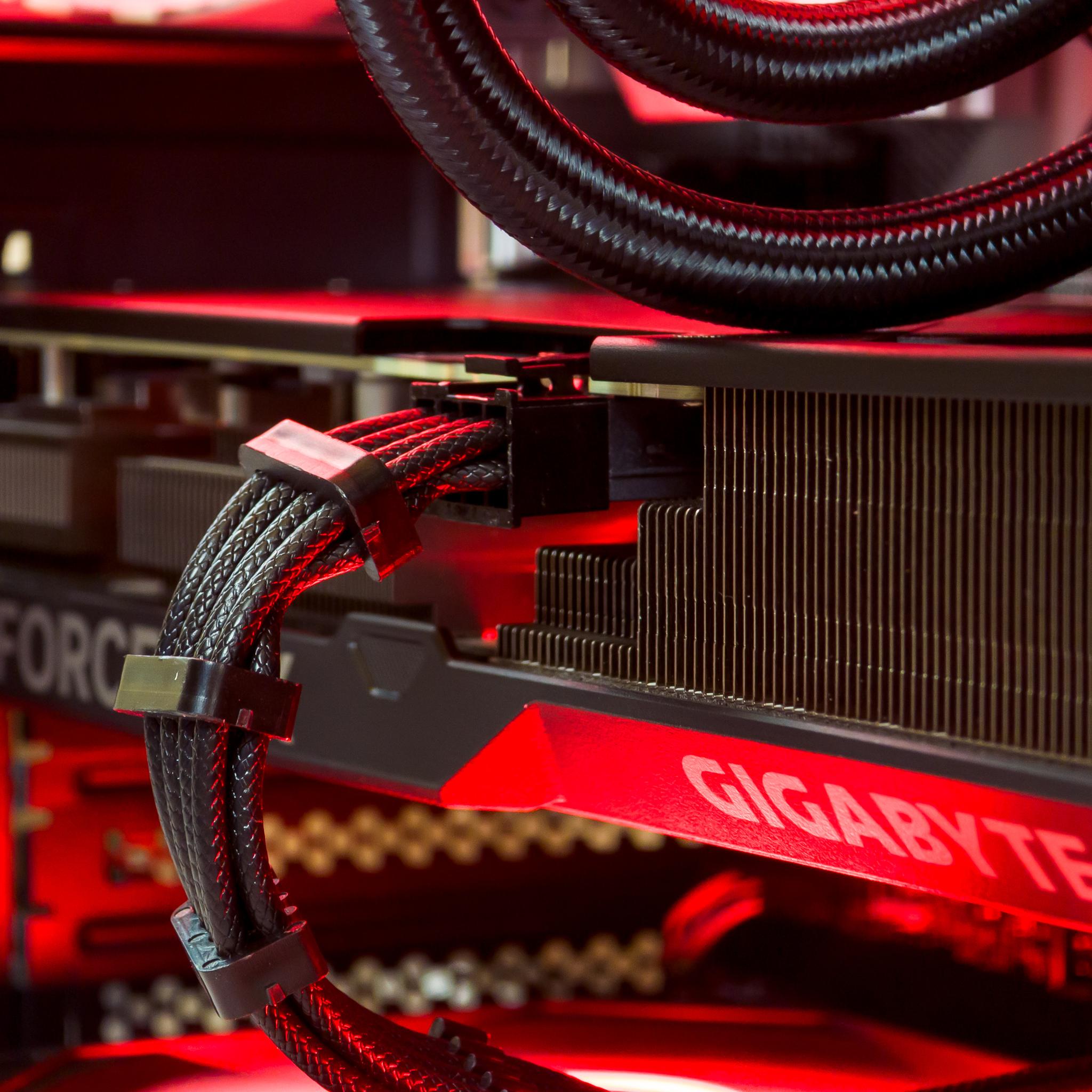 ❤️🖤 RTX 4070 / Ryzen 7 5800X / 32GB Gaming PC 🖤❤️