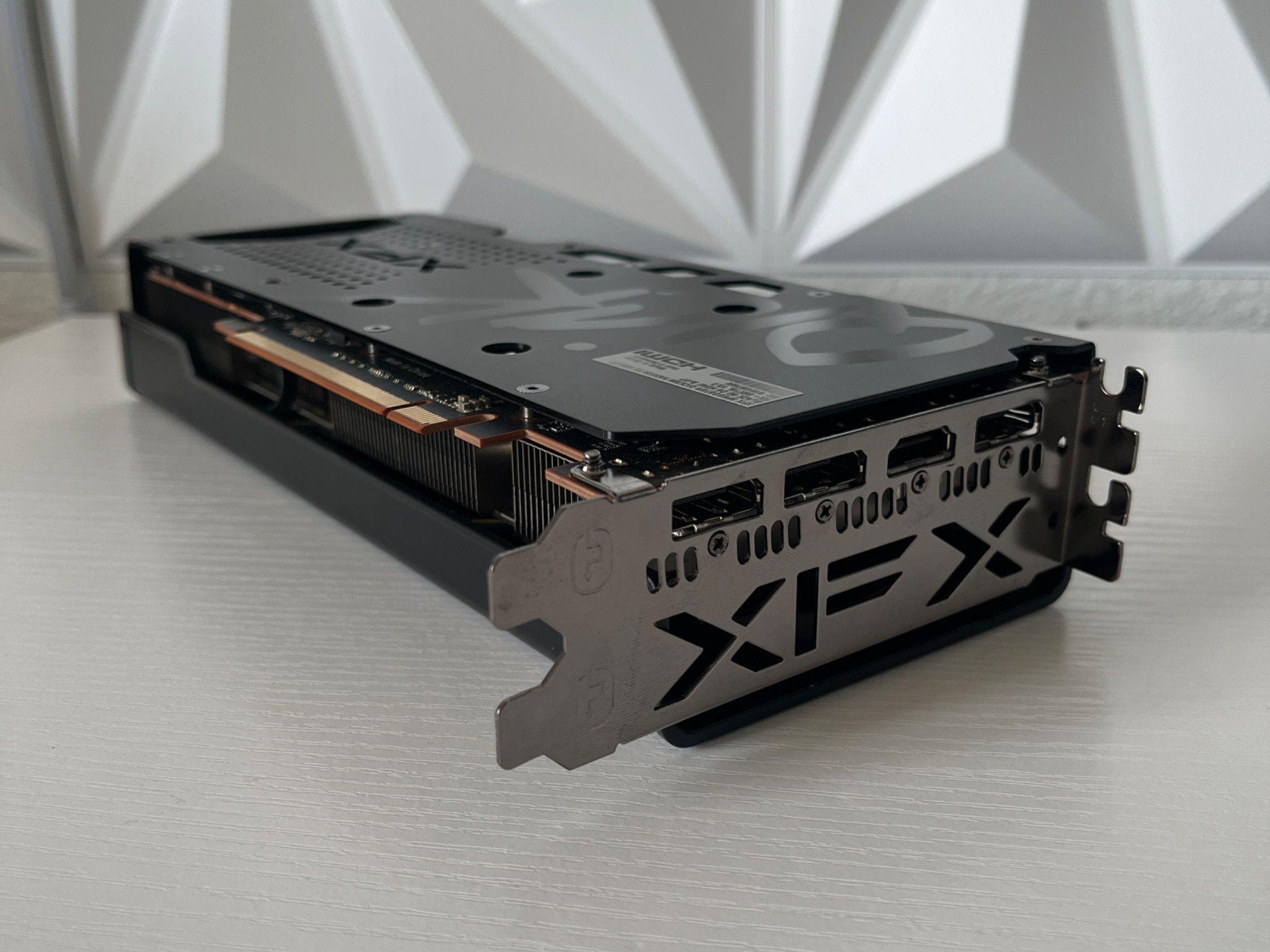 XFX Speedster Radeon RX 6600 XT 8GB
