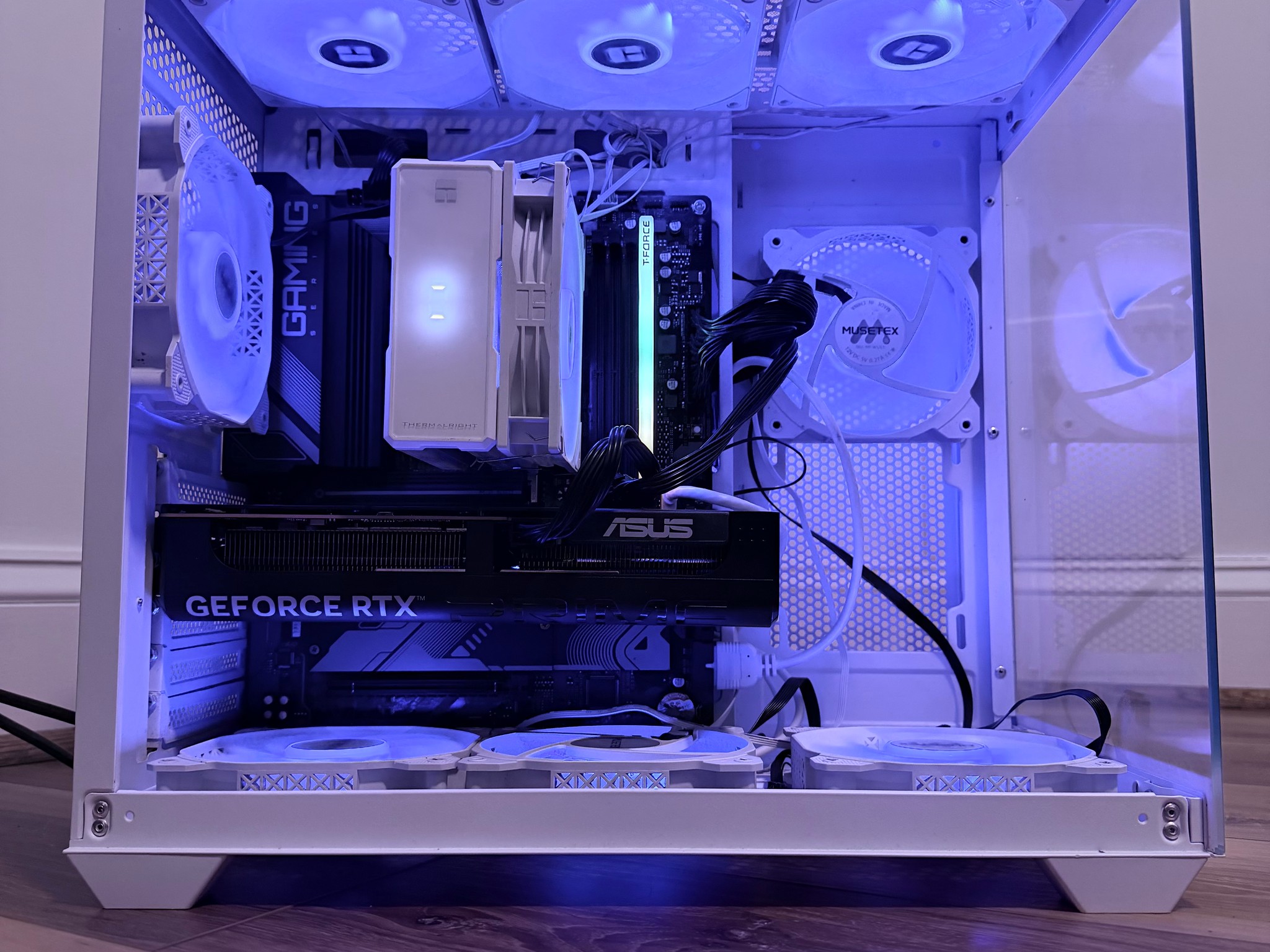 Gaming PC | 1080/1440p Gaming | RTX 5060 | Ryzen 5 7600X | 16gb DDR5 | 1TB | WiFi/BT | FREE SHIPPING