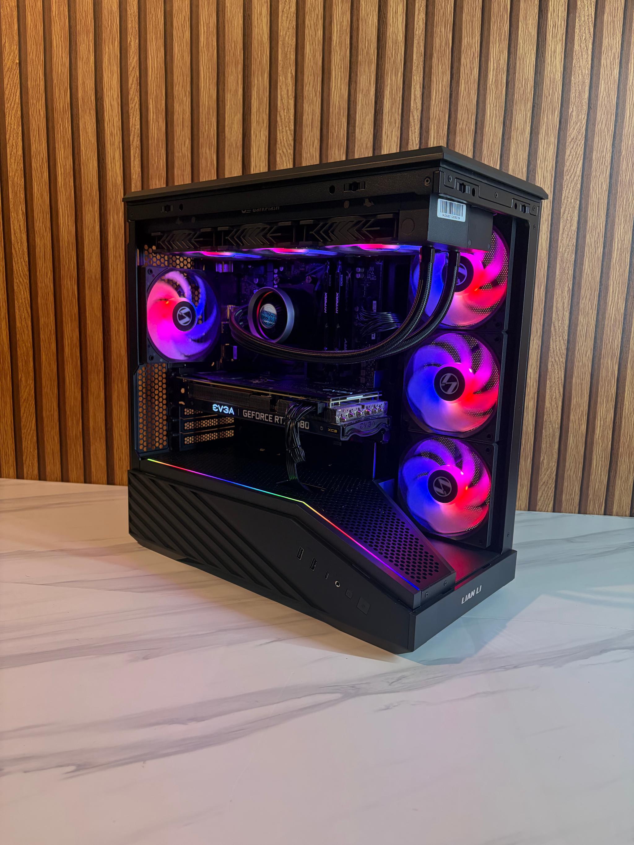 RTX 3080 | RYZEN 7 5800X | 1TB SSD | 360MM AIO | 16GB DDR4 | 650W