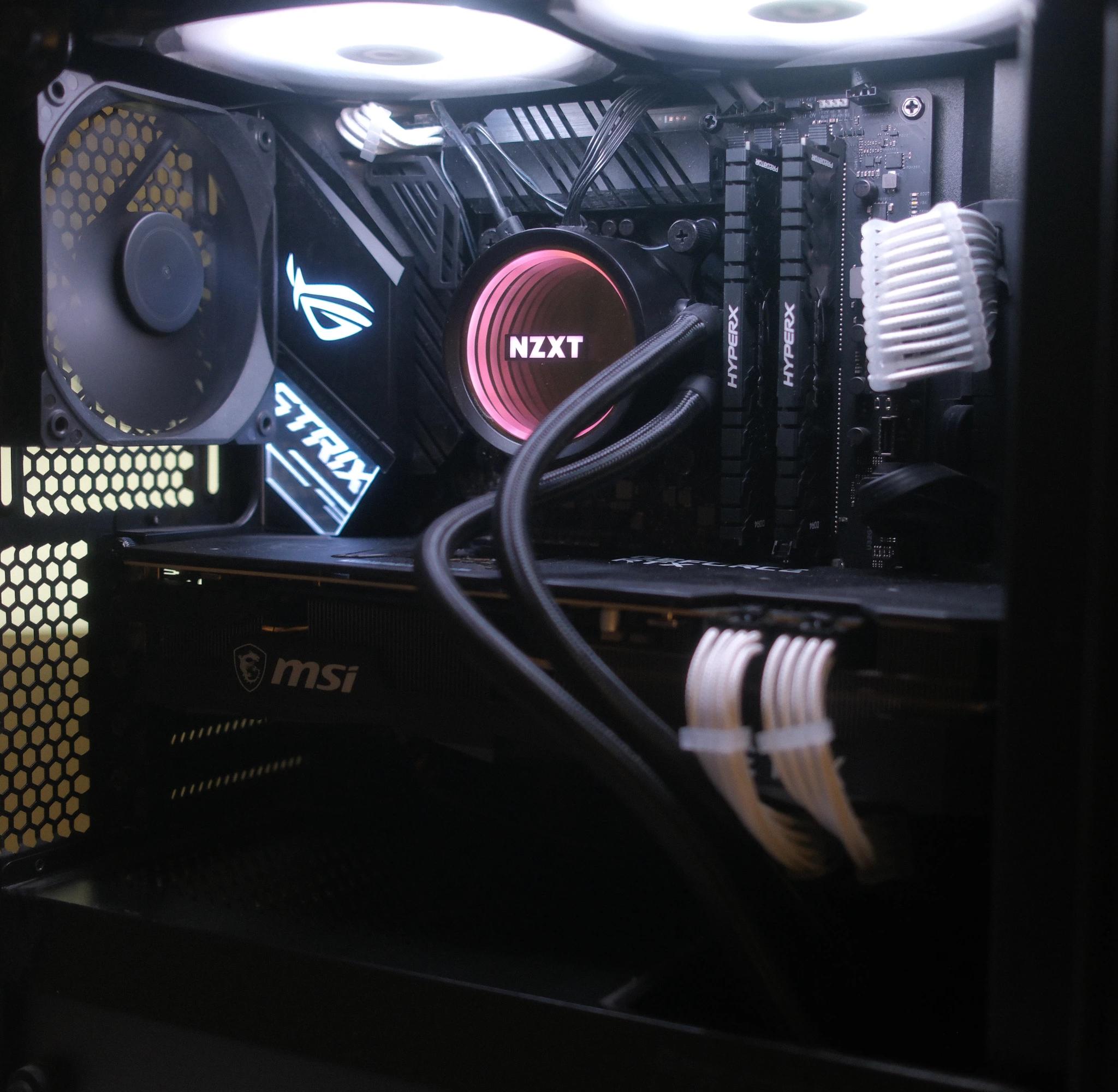 RTX 3080 | Intel I9 10900K | 32 GB DDR4 | 1 TB SSD | WiFi6 + BT