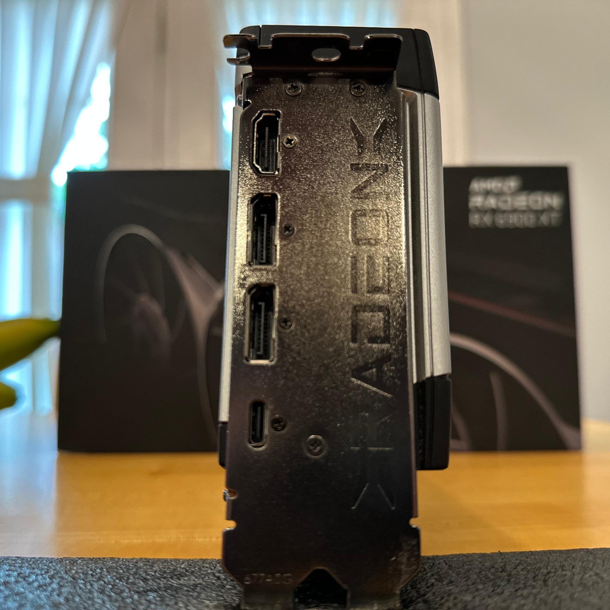AMD Radeon 6900xt Reference