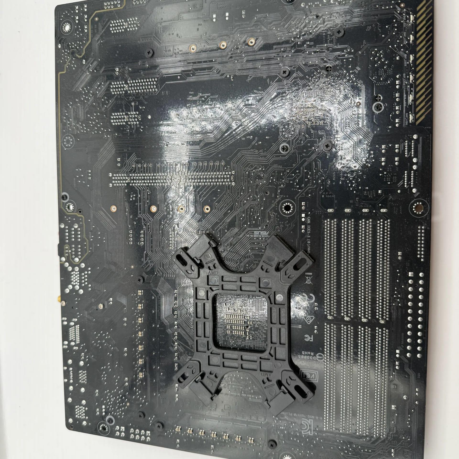 ASUS TUF GAMING x570-Plus (Wi-Fi)