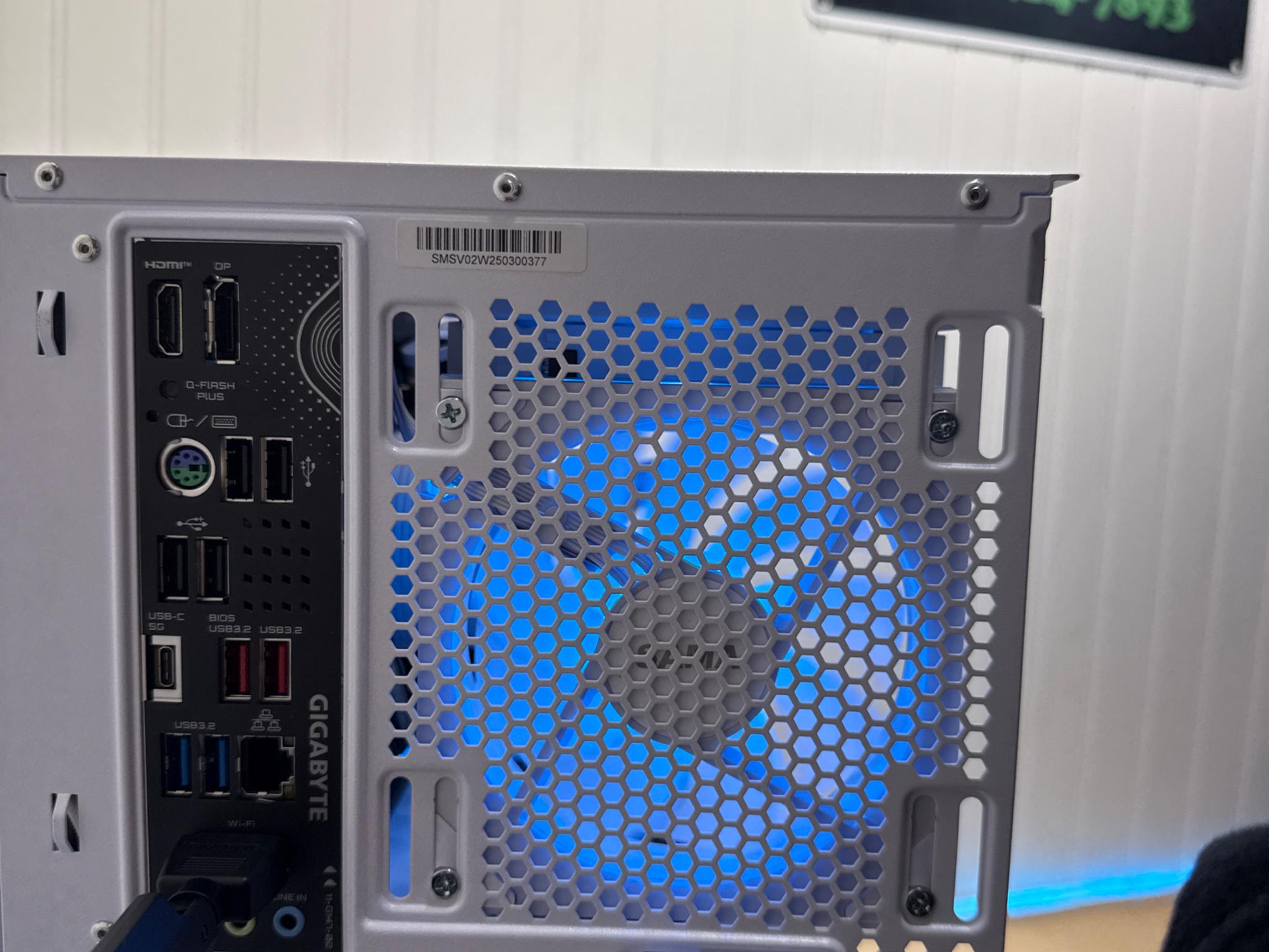 SALE 🧊ARK ANGEL 2.0🧊1440p/4k 7700x/9070XT/B850/32GDDR5/800w psu/2TB NVME