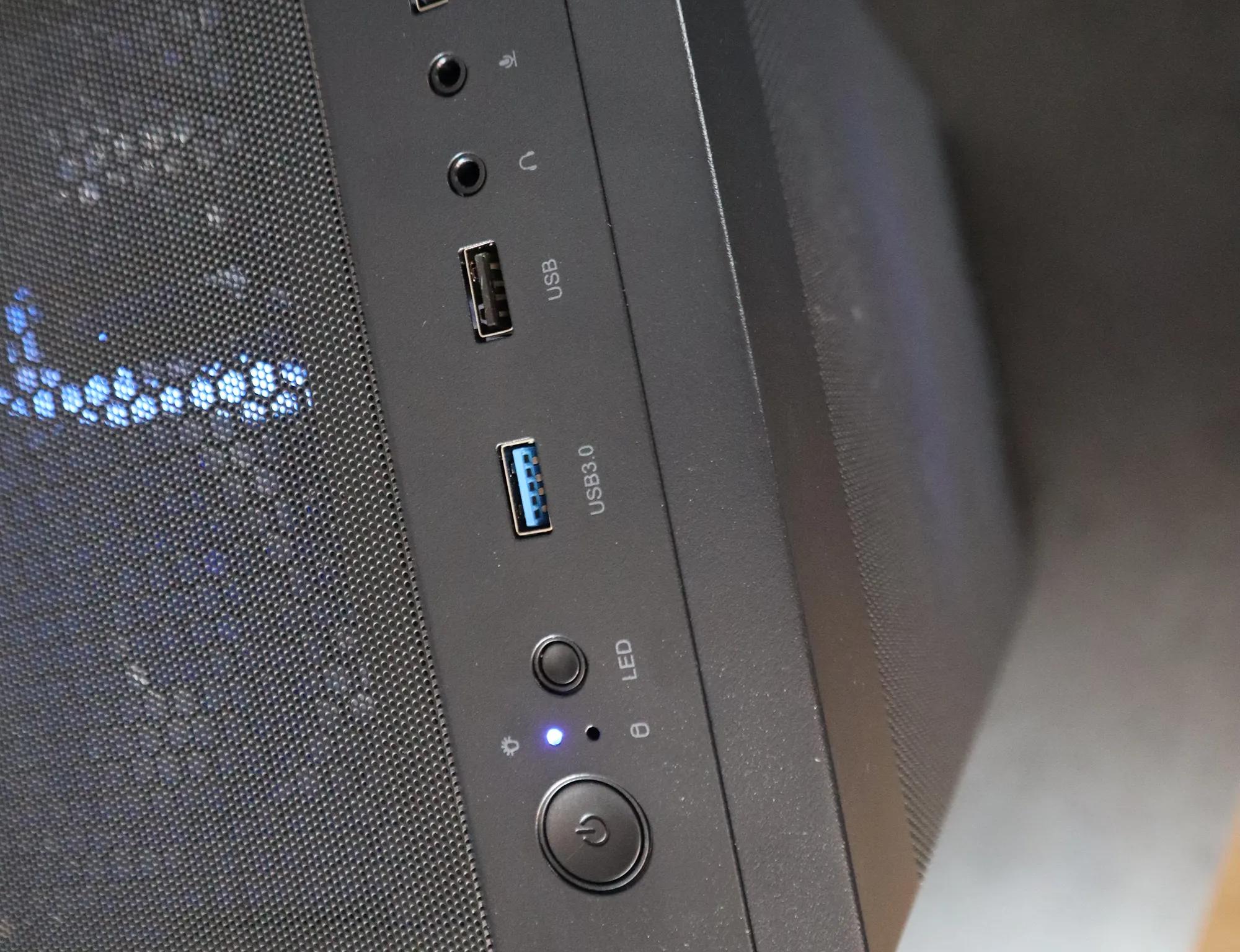 1440p WiFi Gaming PC | Ryzen 7 5700X3D | ASUS 7700XT | 32GB RAM | 1TB | 500+ FPS | All Brand New