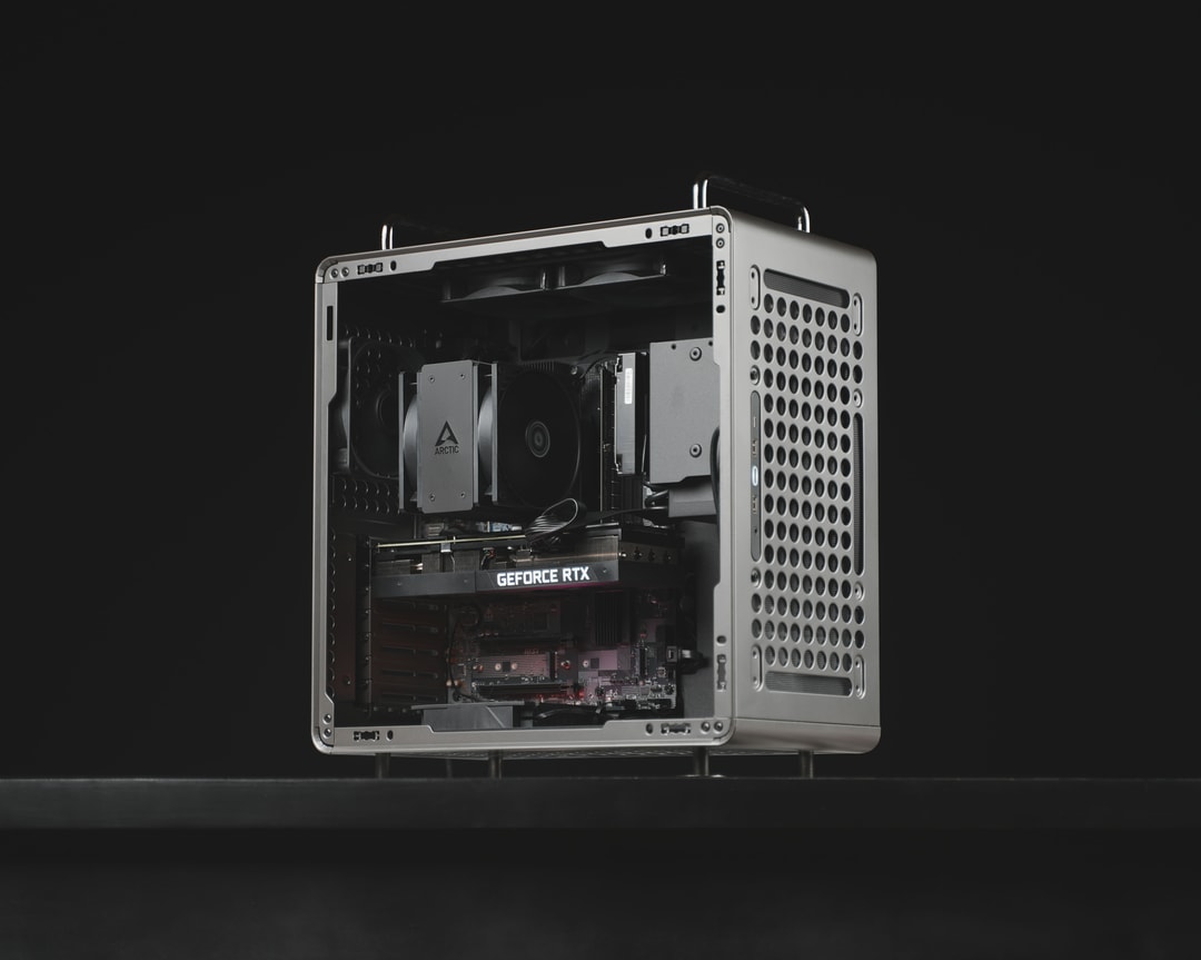 RX-00 / RTX 3080 Intel Core Ultra 7 265F 2.5TB Windows 11 16GB