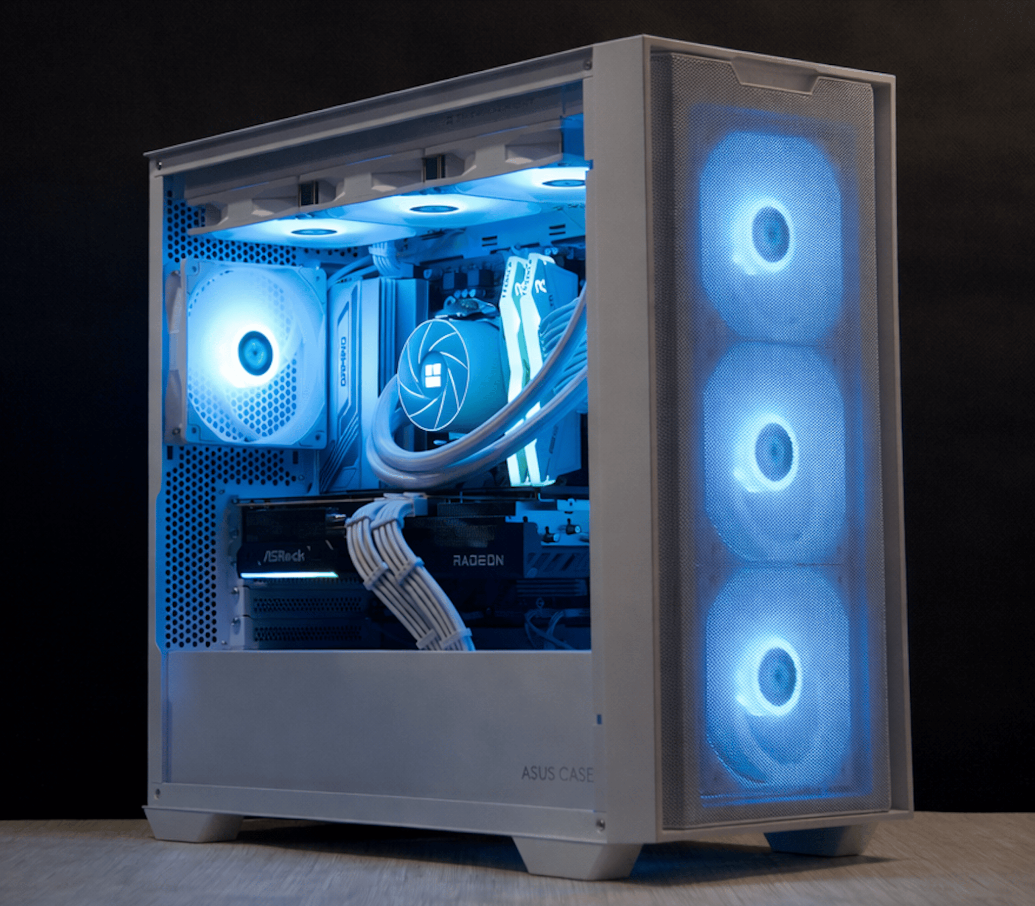 RX 9070 XT, 4TB NVMe SSD, Ryzen 5 7600X, 16GB DDR5, WiFi - Liquid Cooled Gaming PC