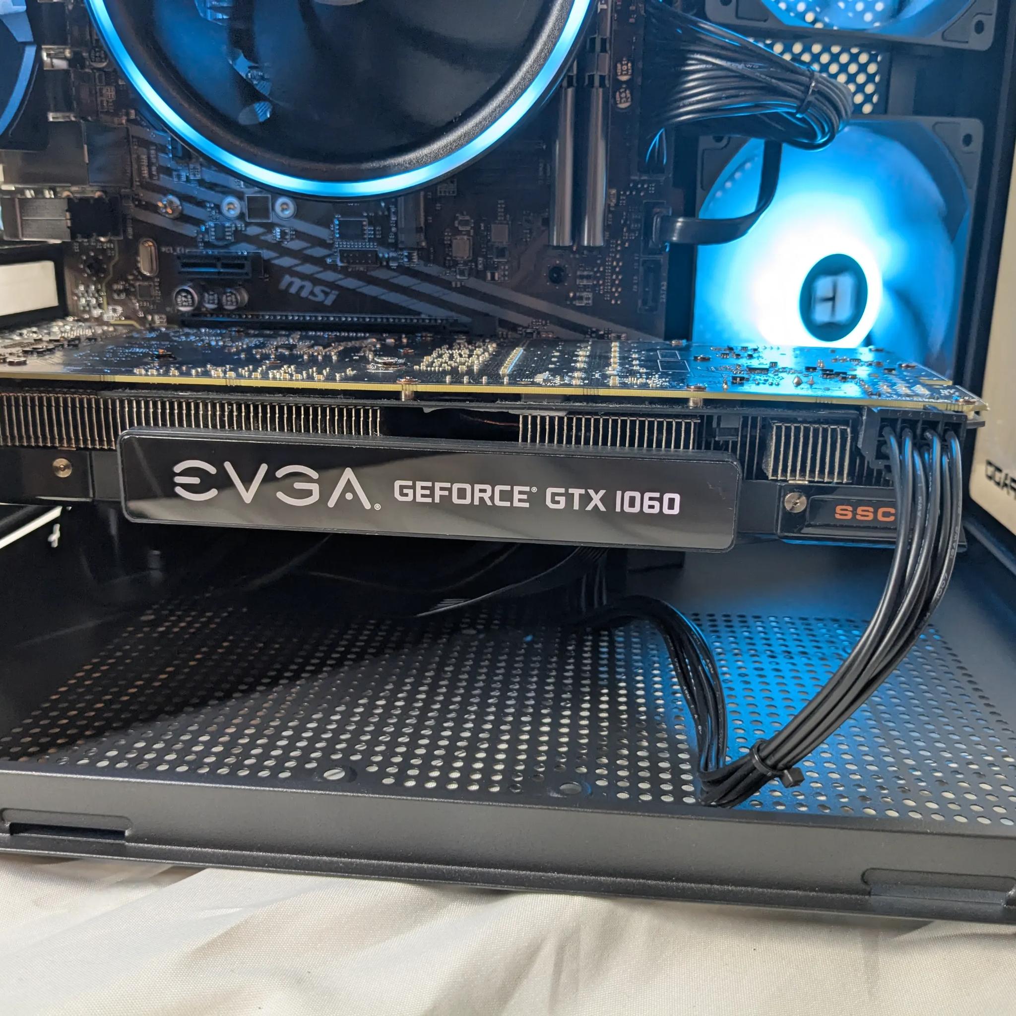 GTX 1060 | RYZEN 7 1700 | 16 GB RAM | WINDOWS 11 HOME