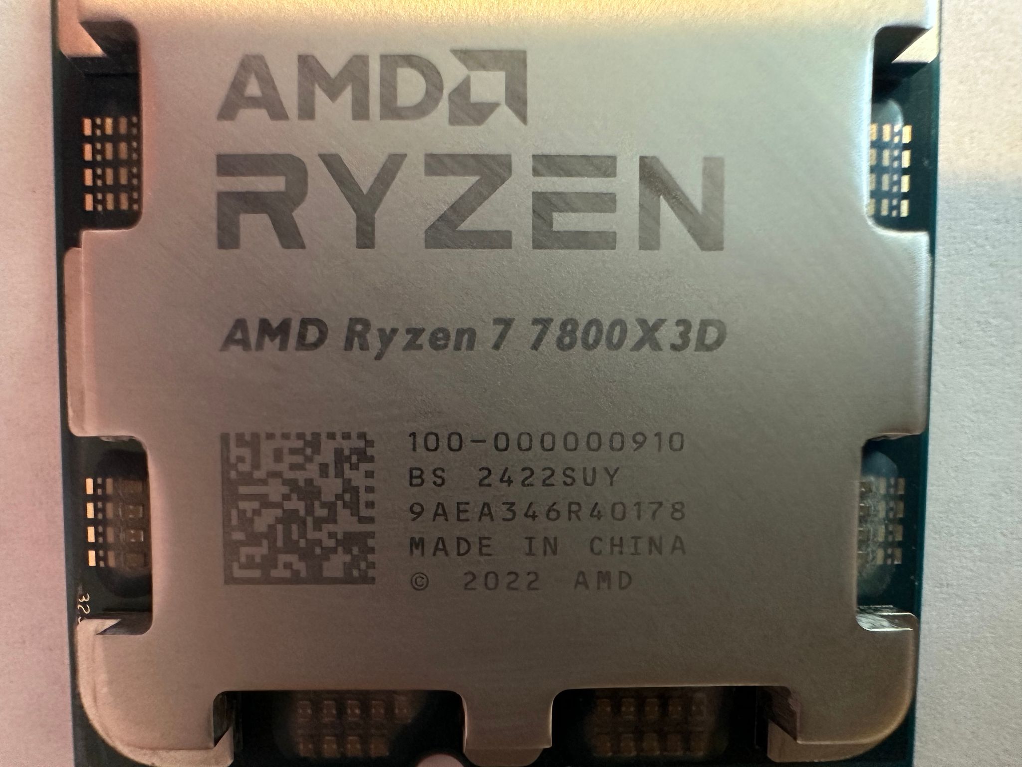 AMD Ryzen 7 7800X3D