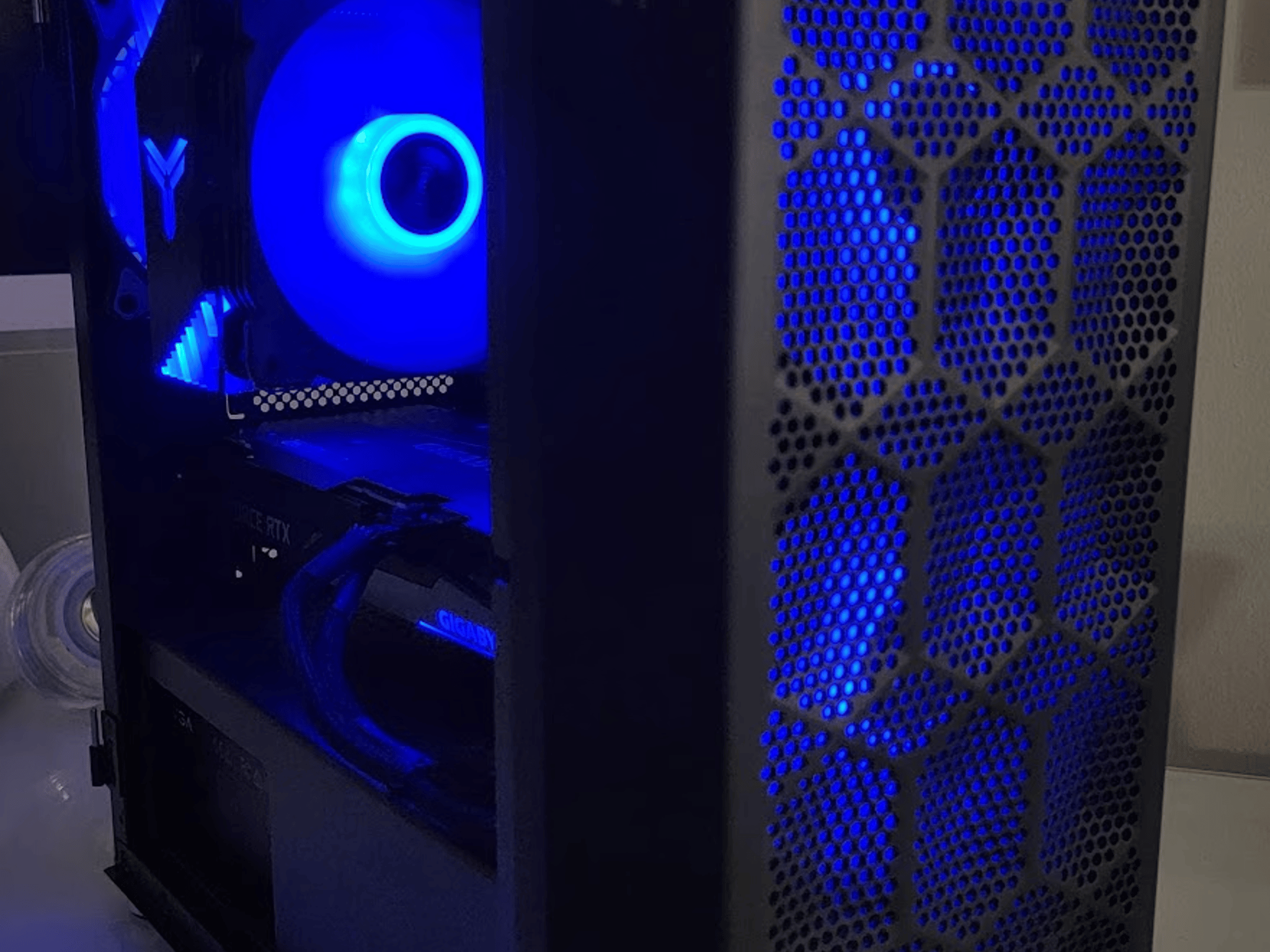 CYBER SALE! Gaming/Streaming PC - Ryzen 5 4500 | 16gb DDR4 | RTX 3060 | 1tb NVMe
