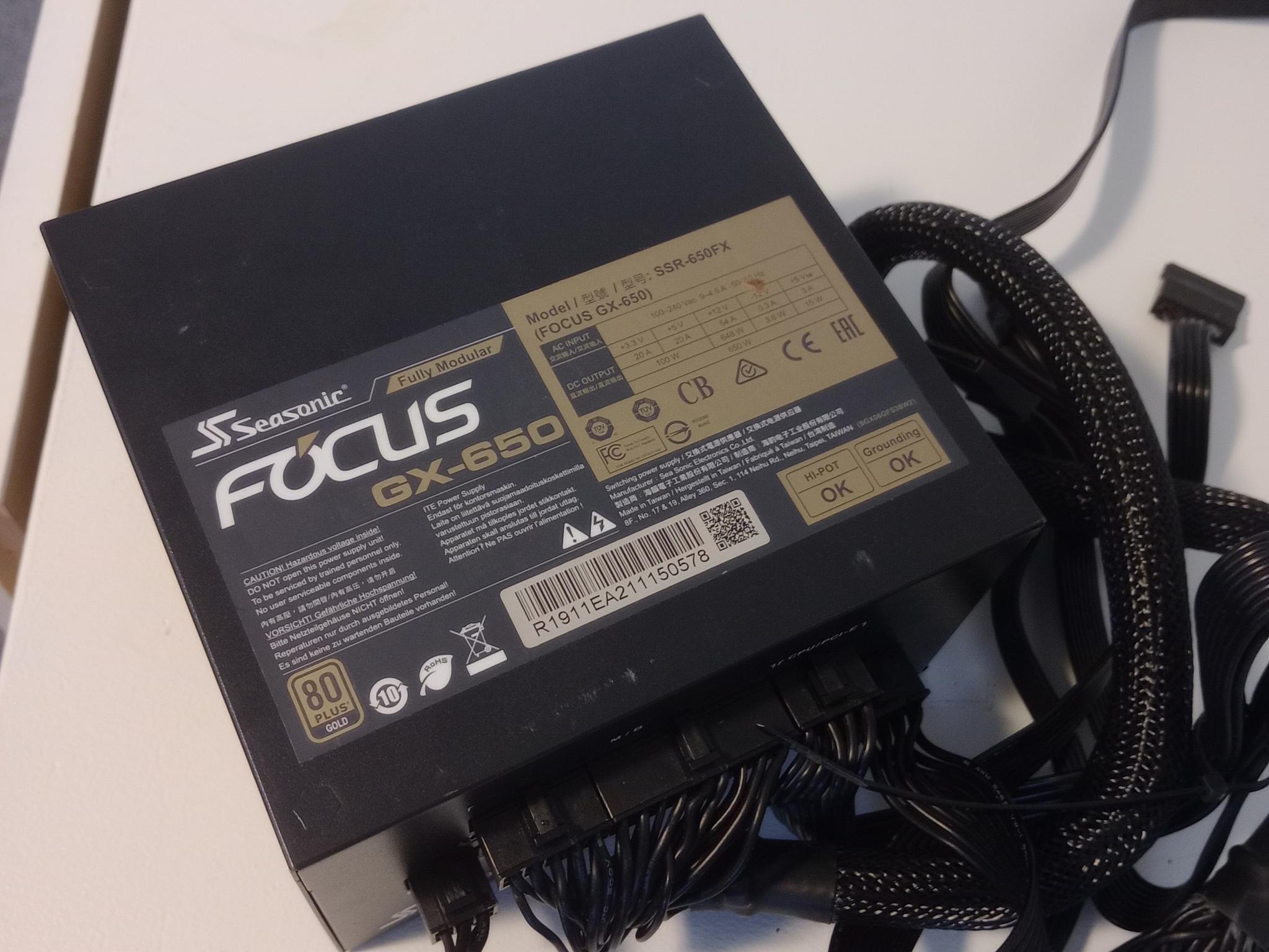 Seasonic FOCUS GX-650 650 Watt 80 Plus Gold Fully Modular ATX Power Supply