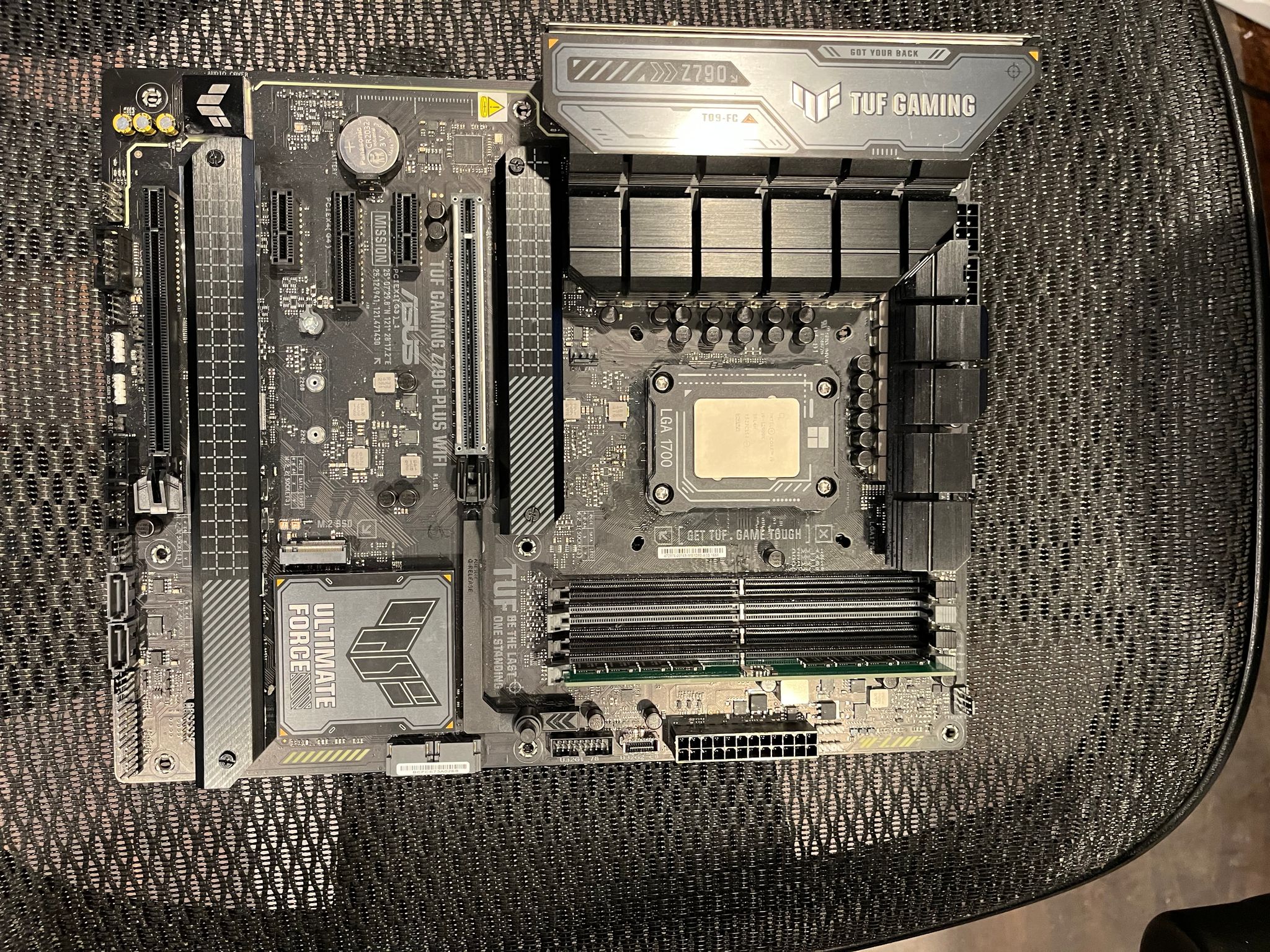 Intel Core i9 12900K - ASUS Z790 Mobo - 16GB DDR5 Combo