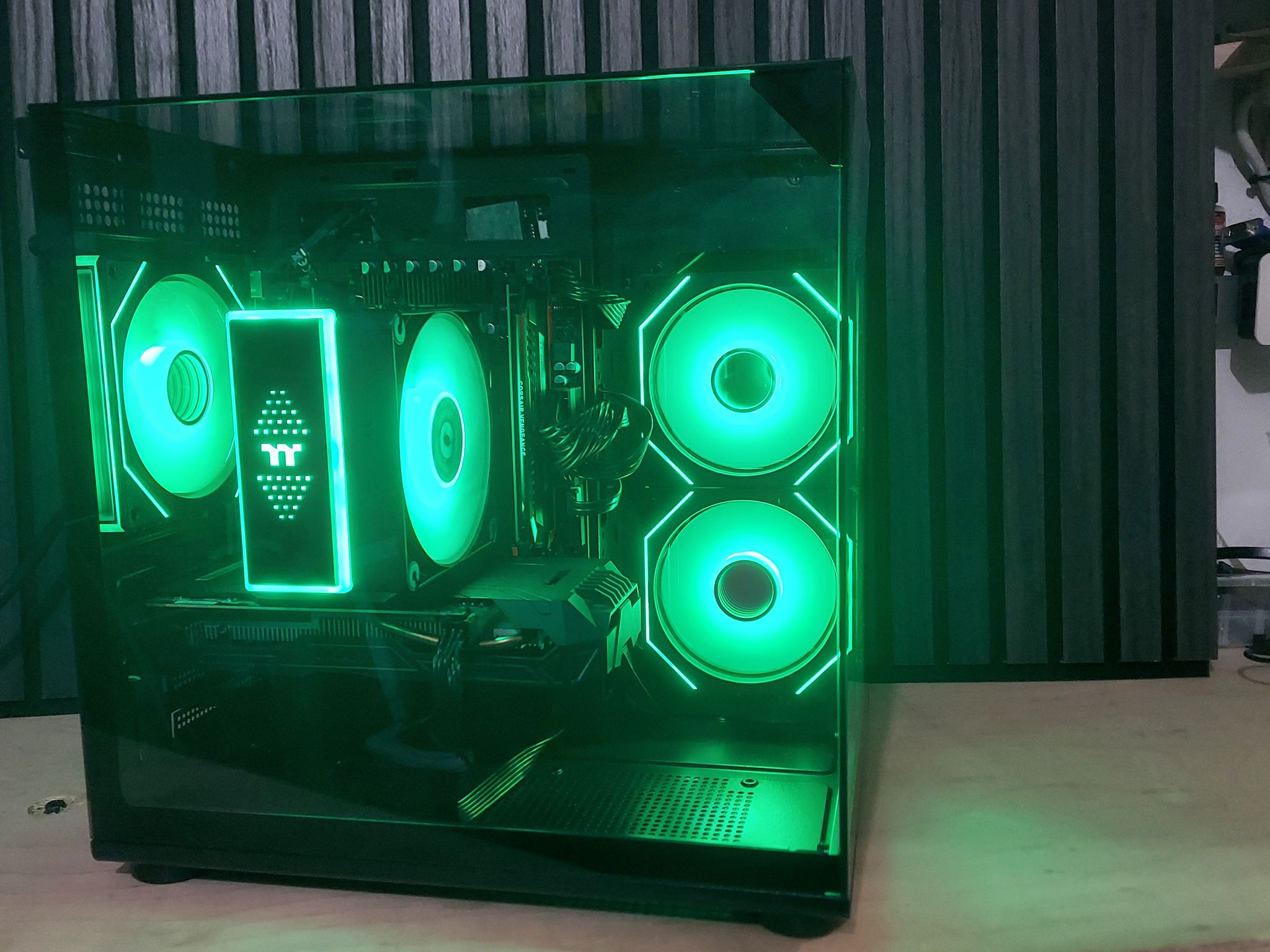 Thermaltake ASTRIA 200 ARGB CPU Cooler Cover AMD & Intel CPU's