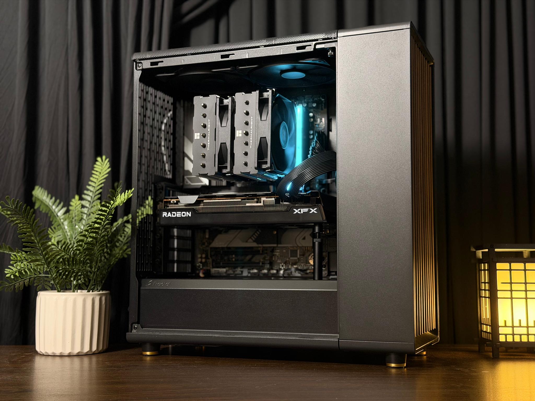 High-End PC | Ryzen 7 9700X / 64GB 6000MHz Memory / RX 7800XT / 2TB NVME SSD / 1TB HDD