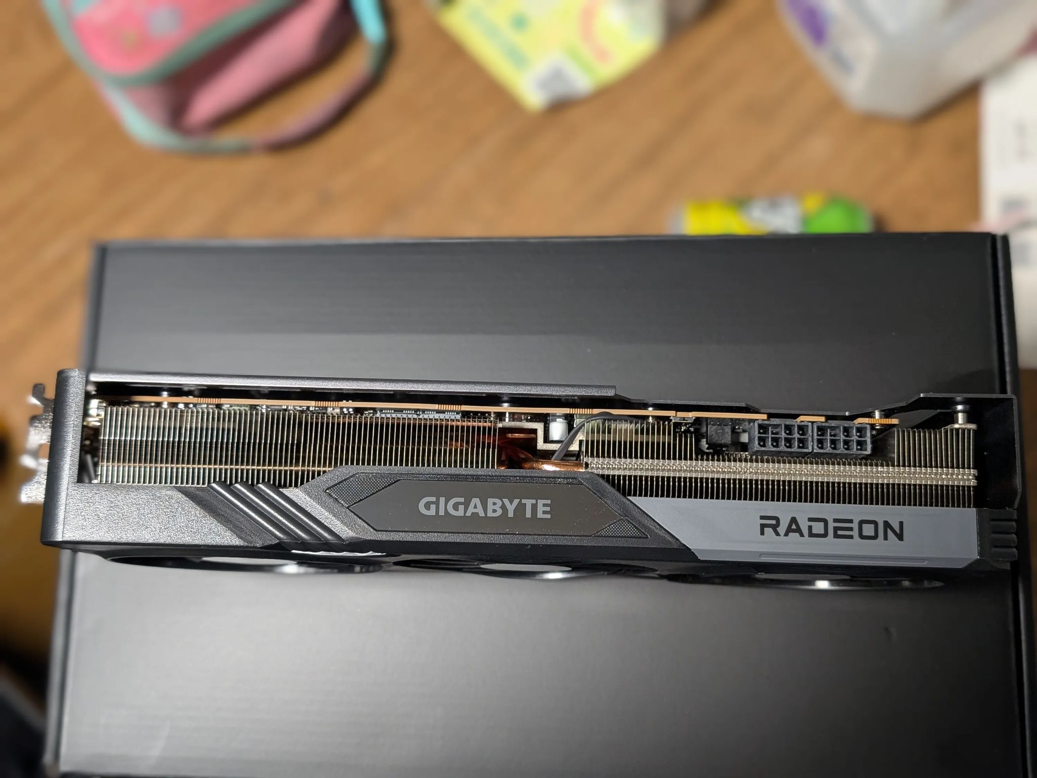 Radeon RX 7800 XT