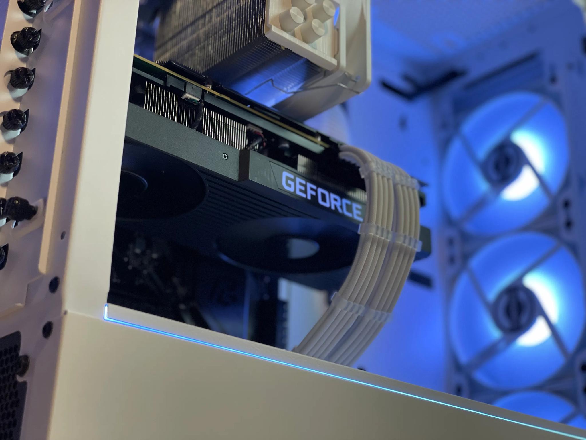 "Snowstorm" (RTX 3080 + Ryzen 7)
