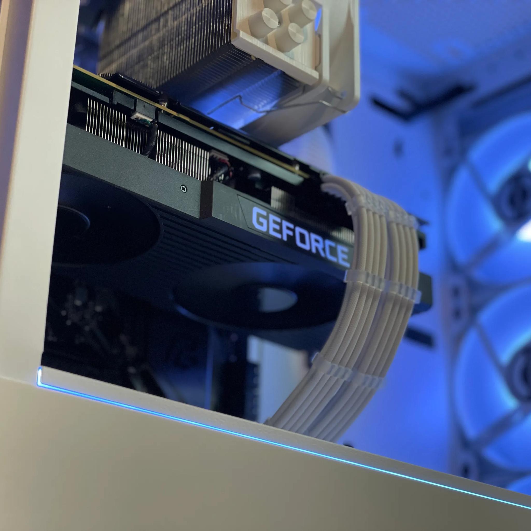 "Snowstorm" (RTX 3080 + Ryzen 7)