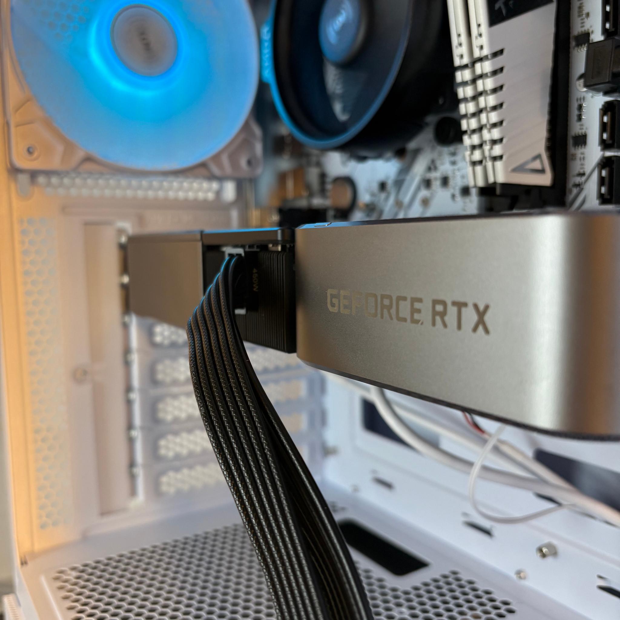 🥶🧊//Glacier Valley V2// - Ryzen 7 2700X, RTX 3070 Ti, 1TB SSD, 16GB🥶🧊