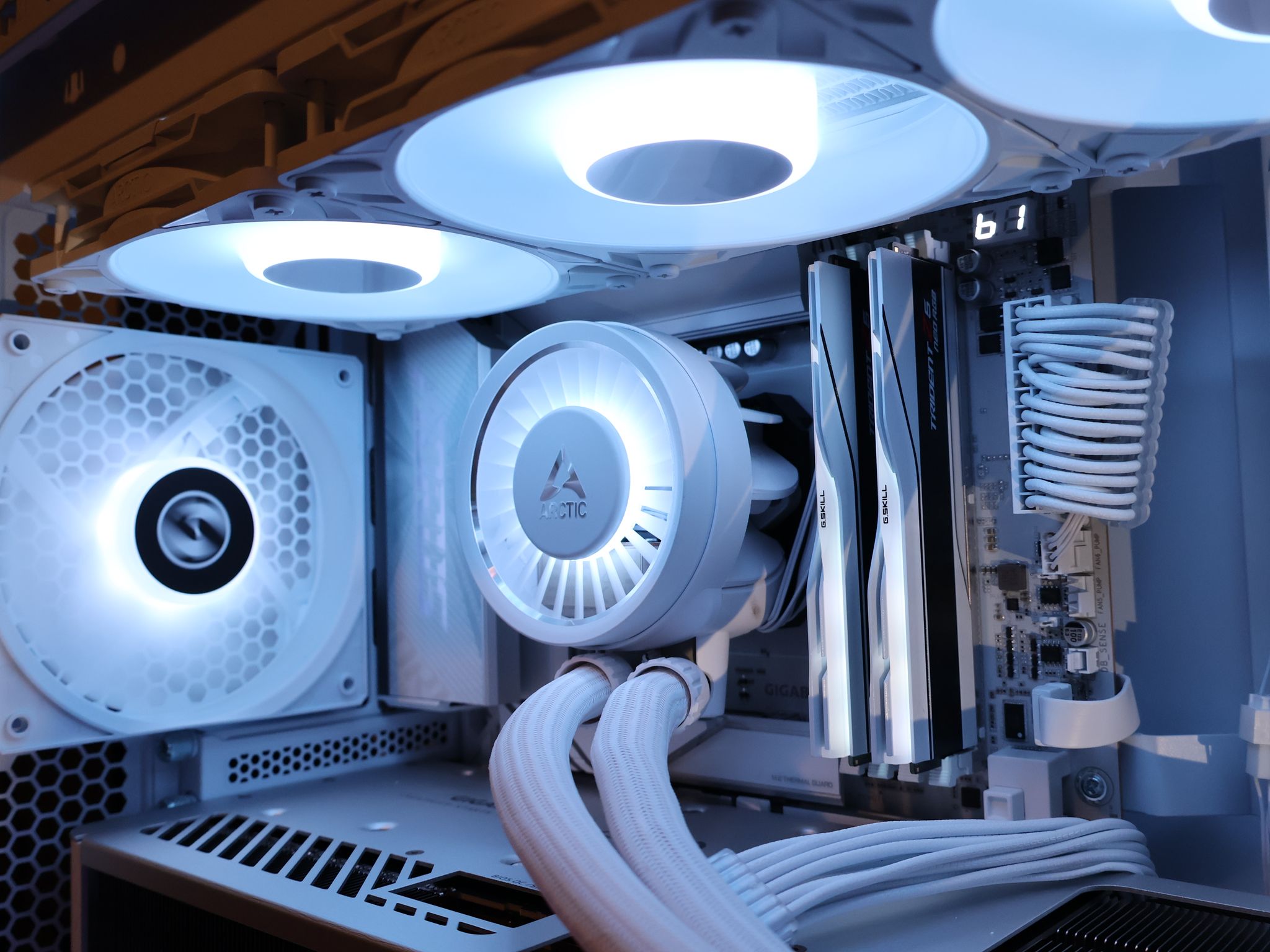 4080Super | 285K | 64GB DDR5 | 2TB GEN5 NVME | White Custom Gaming PC