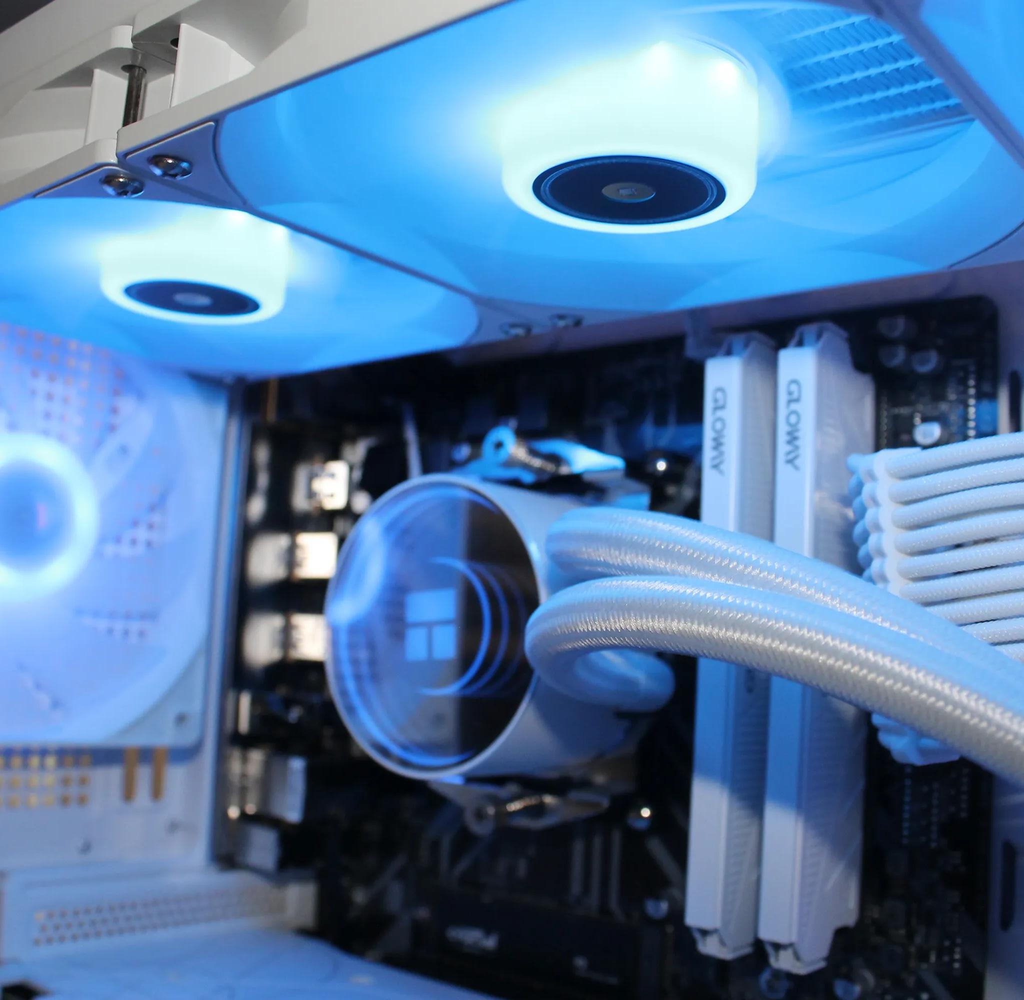 🤍💜RTX 4060| Ryzen 5| 32GB Ram| 1TB|🤍💜
