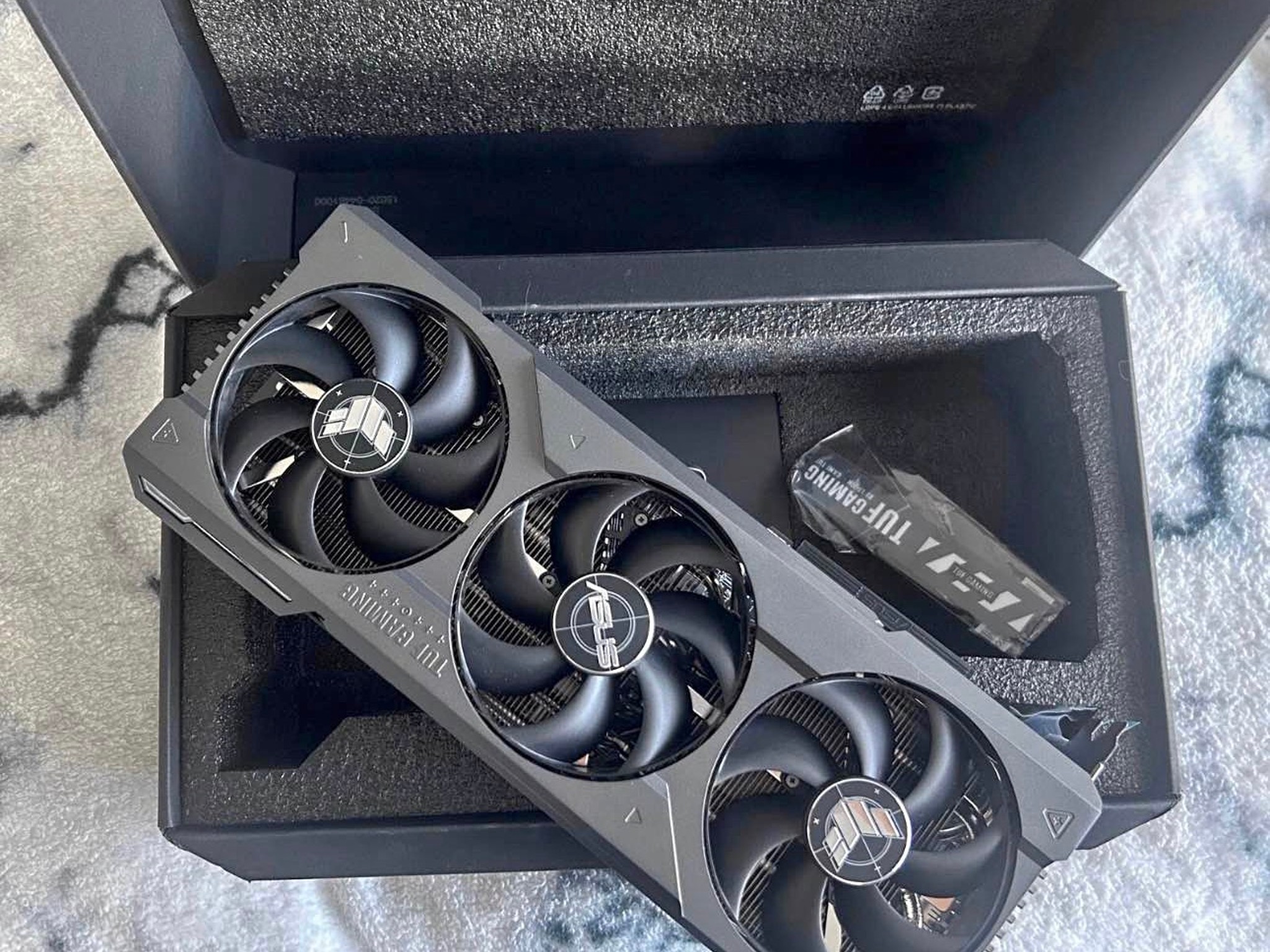 ASUS TUF Gaming GeForce RTX 4080 SUPER OC Edition
