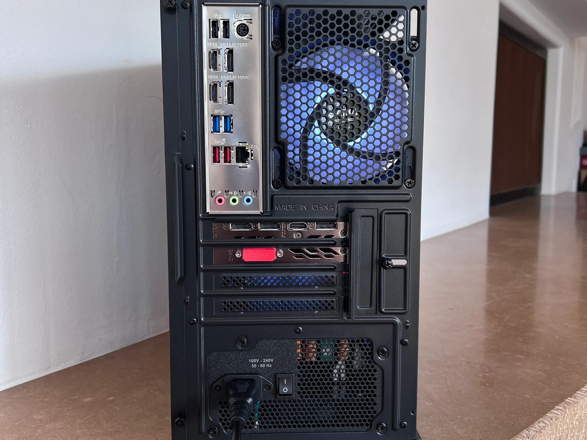 🟥⬛ Black & Red Budget Build | i3-12100F | GTX 1070 ⬛🟥