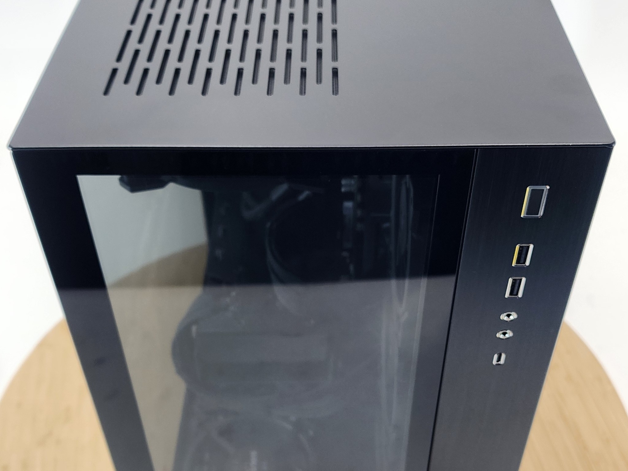 Gaming PC Ryzen 7 7700 32GB RAM 1TB SSD RX 7800 XT 16GB Windows 11 PC