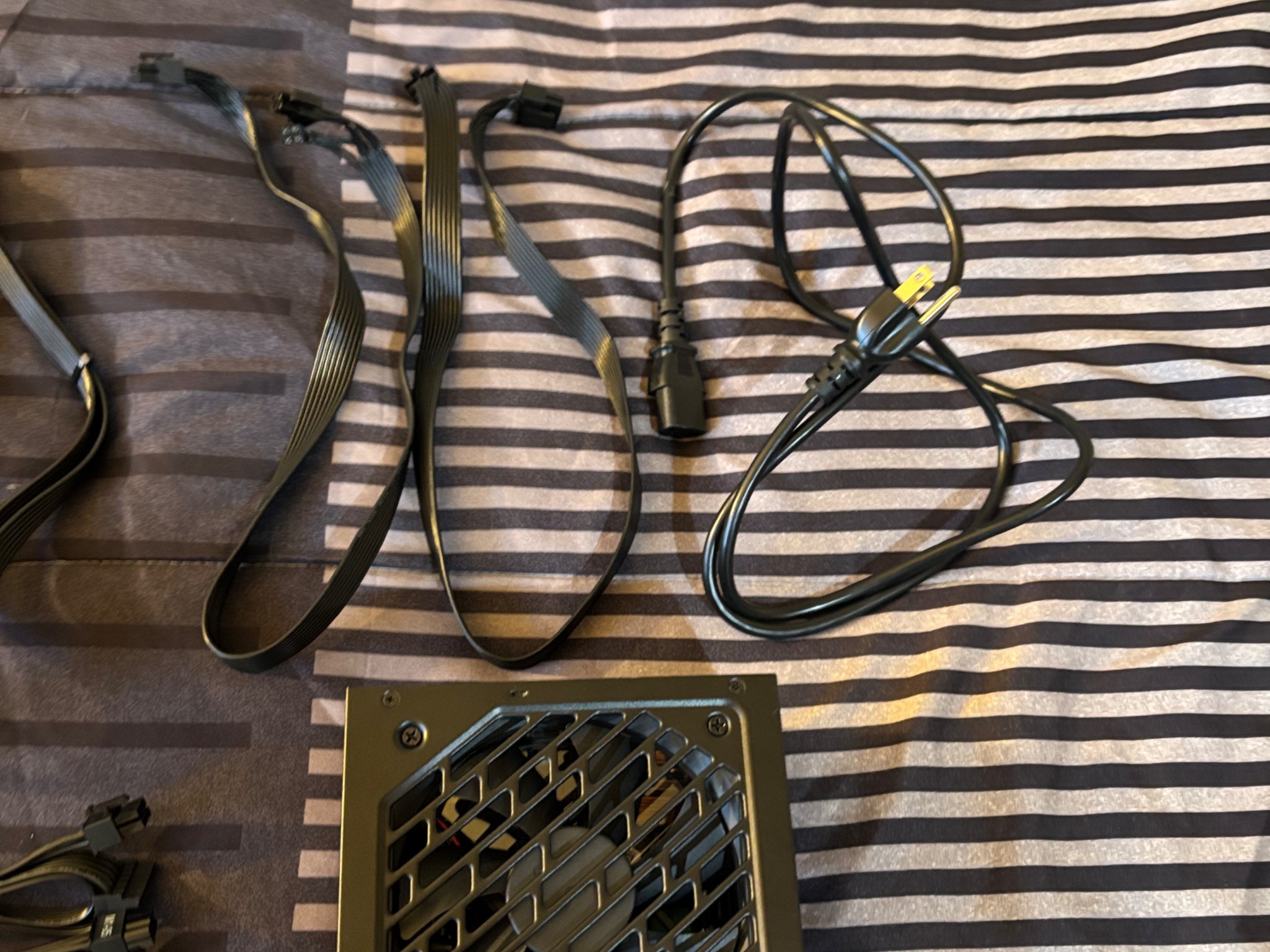 ABS CS-750M-A2 Modular Switching Power Supply for PC [750W / 80+ Gold]