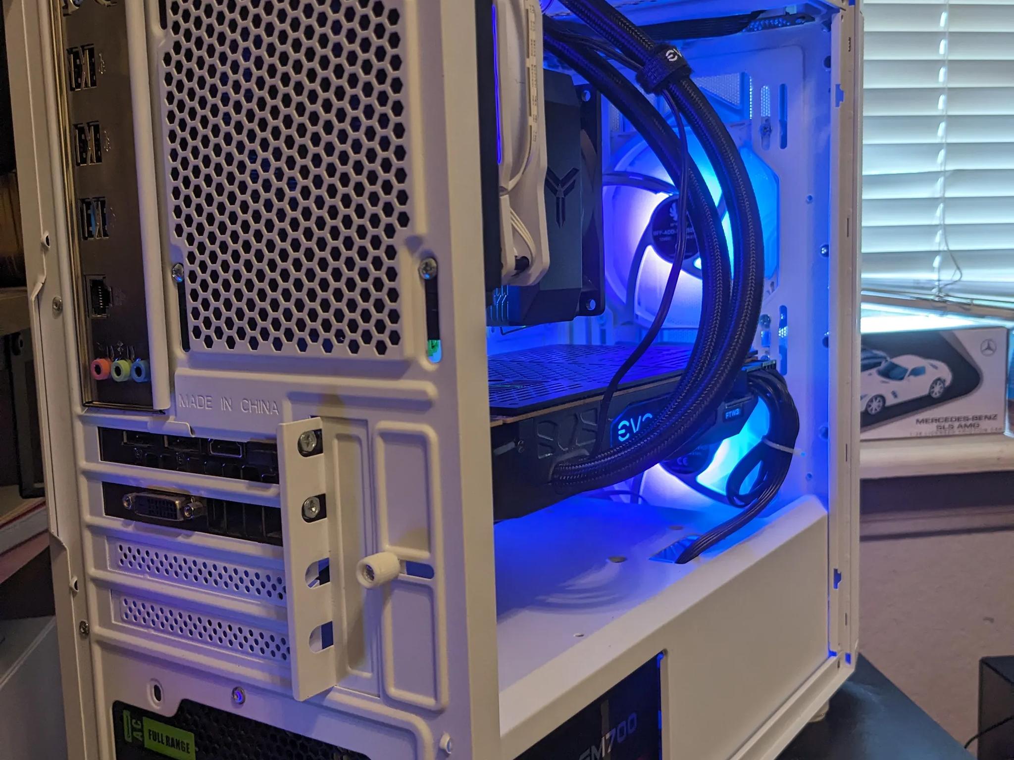 FREE SHIP|| 12 Core Xeon CPU, GTX 1080 TI 11GB, 32GB RAM, 1TB NVMe SSD, Win10, WiFi, RGB