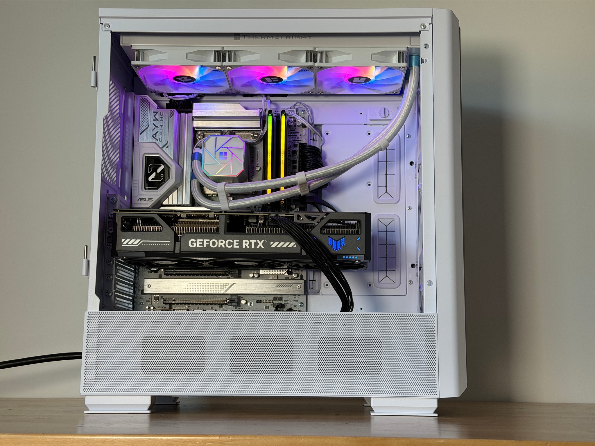 RTX 5070 Intel Core Ultra 265KF Gaming PC