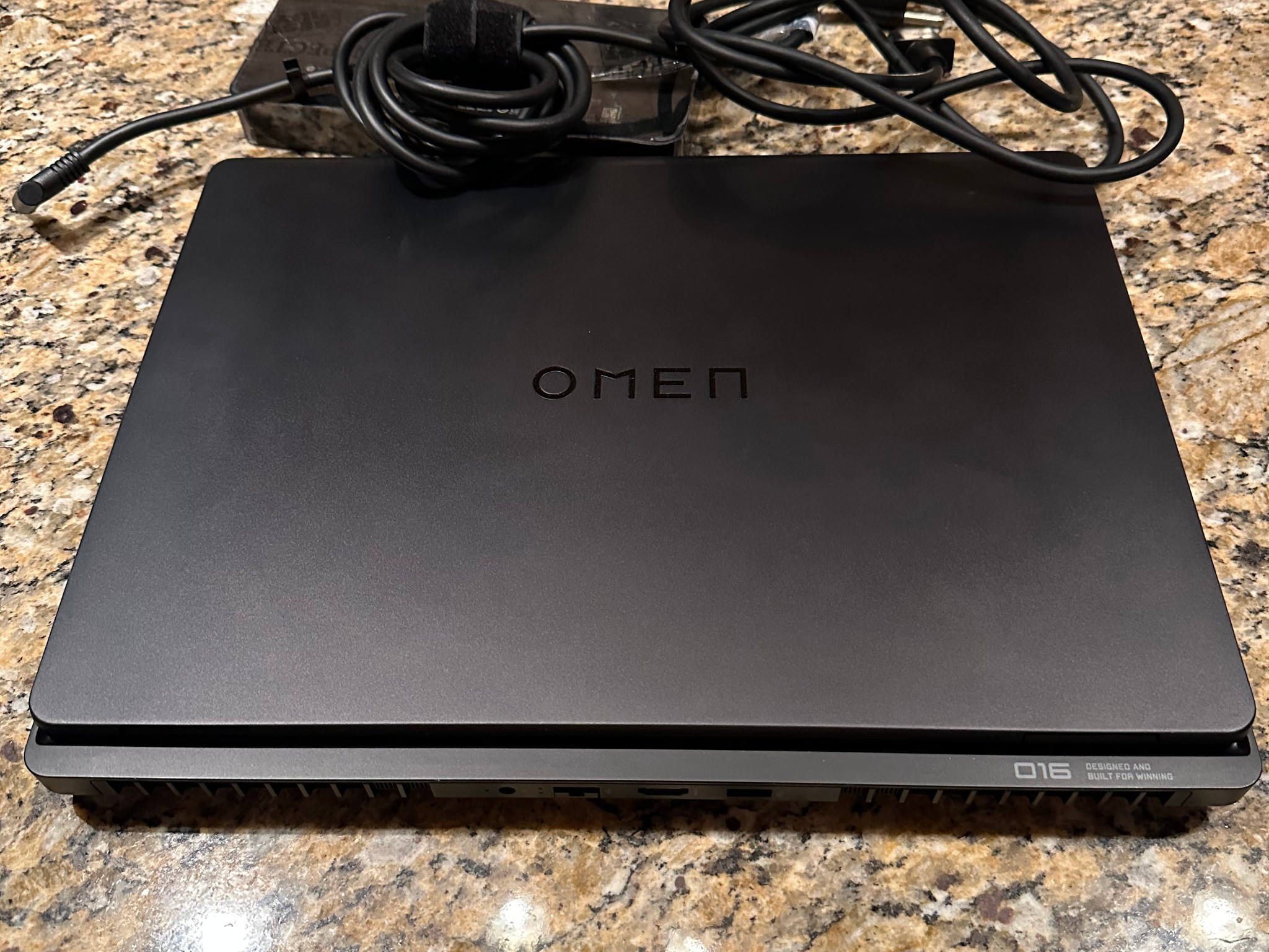 HP OMEN MAX 16" OLED 240Hz RTX 5080 - Intel Ultra 9 275HX - 32GB - 2TB SSD Gaming Laptop