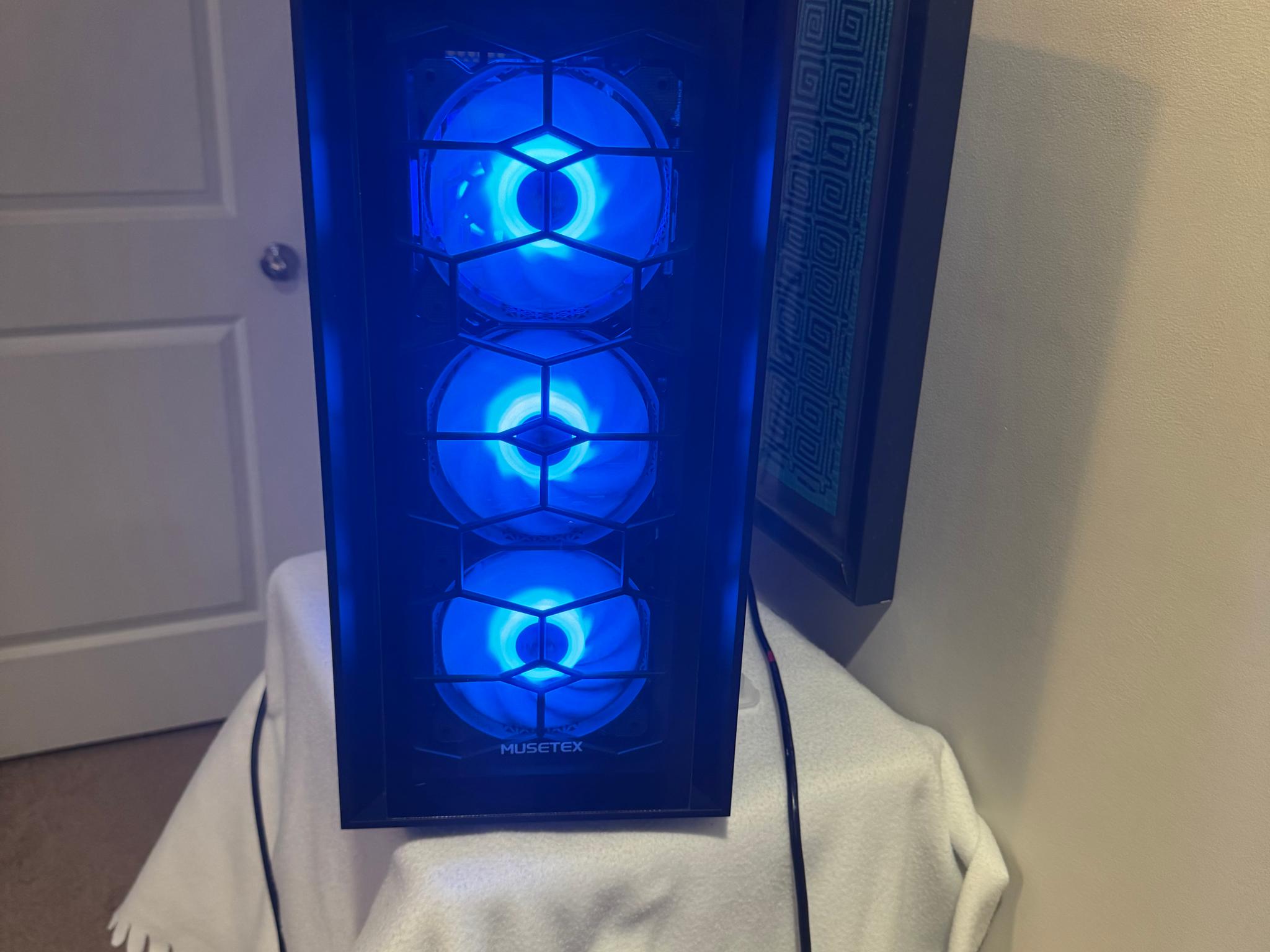 Awesome i7 11700k, RX 6700 XT 12GB, 32 GB DDR4 Gaming System