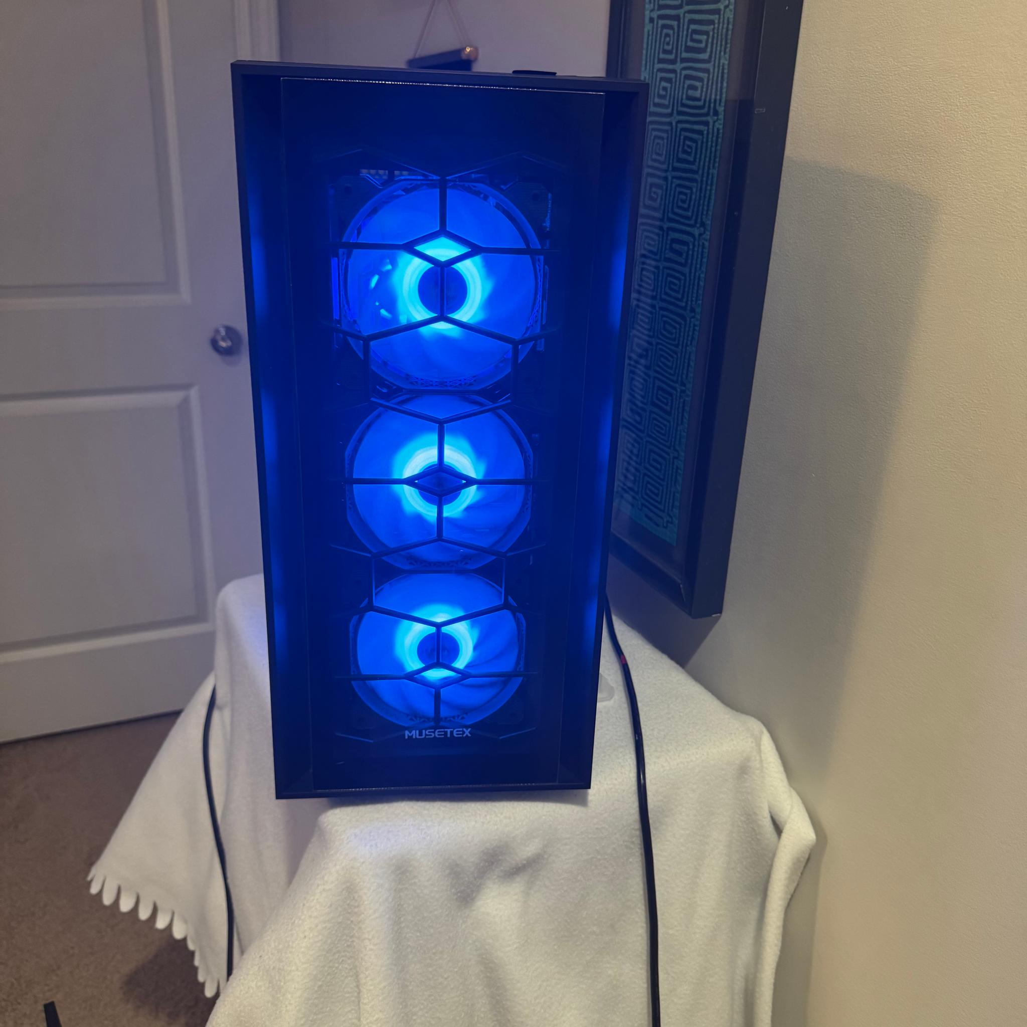 Awesome i7 11700k, RX 6700 XT 12GB, 32 GB DDR4 Gaming System