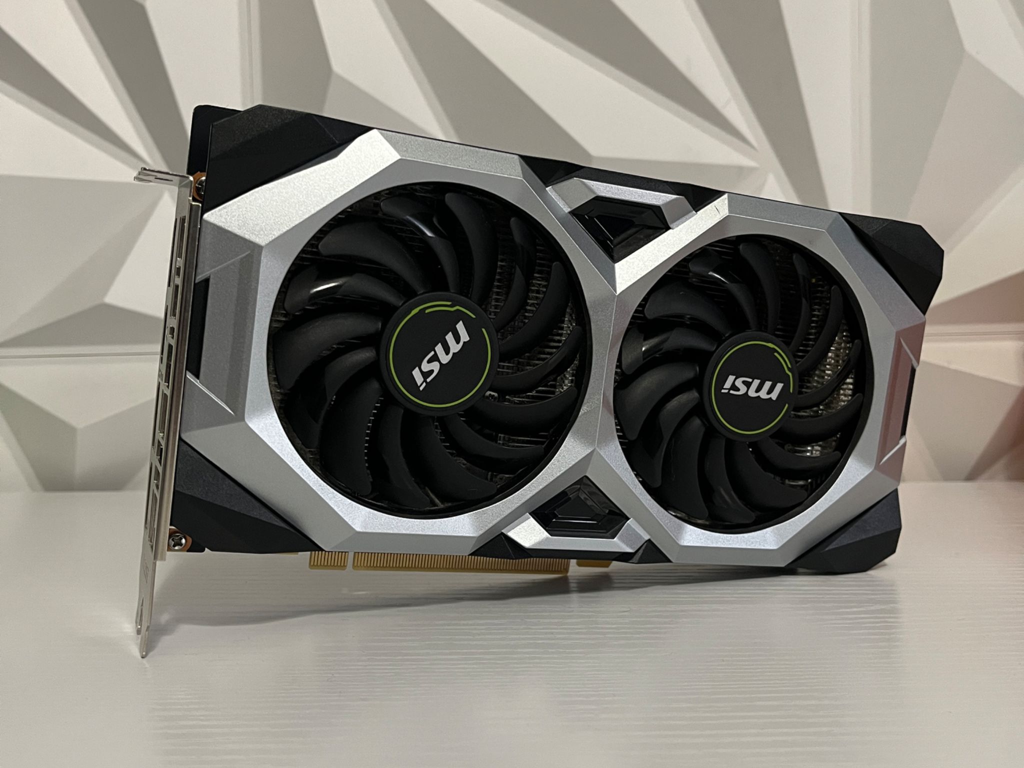 MSI RTX 2060 VENTUS 6GB OC