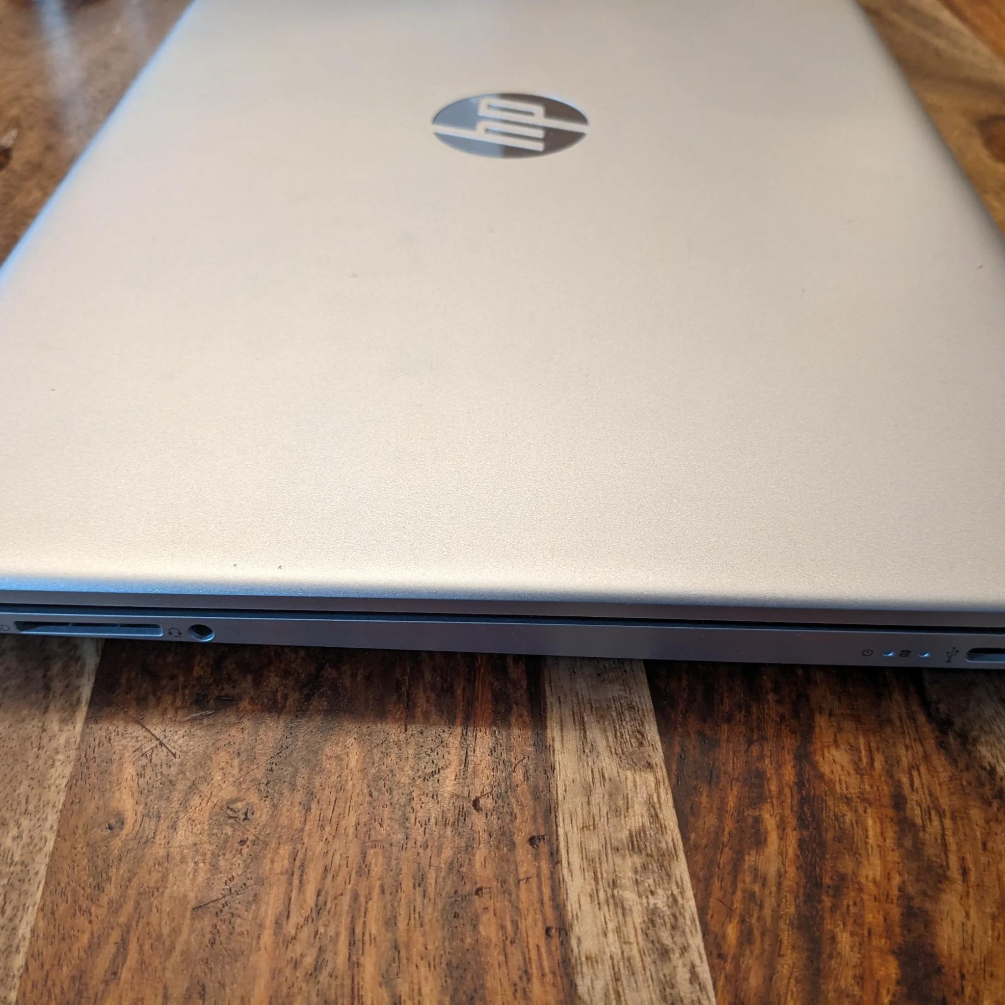 HP 15" Touch Screen i5-8265U (8 thread), 12GB RAM 256GB+Optane, Win 10, Model 15-DY0013DX -Good Cond