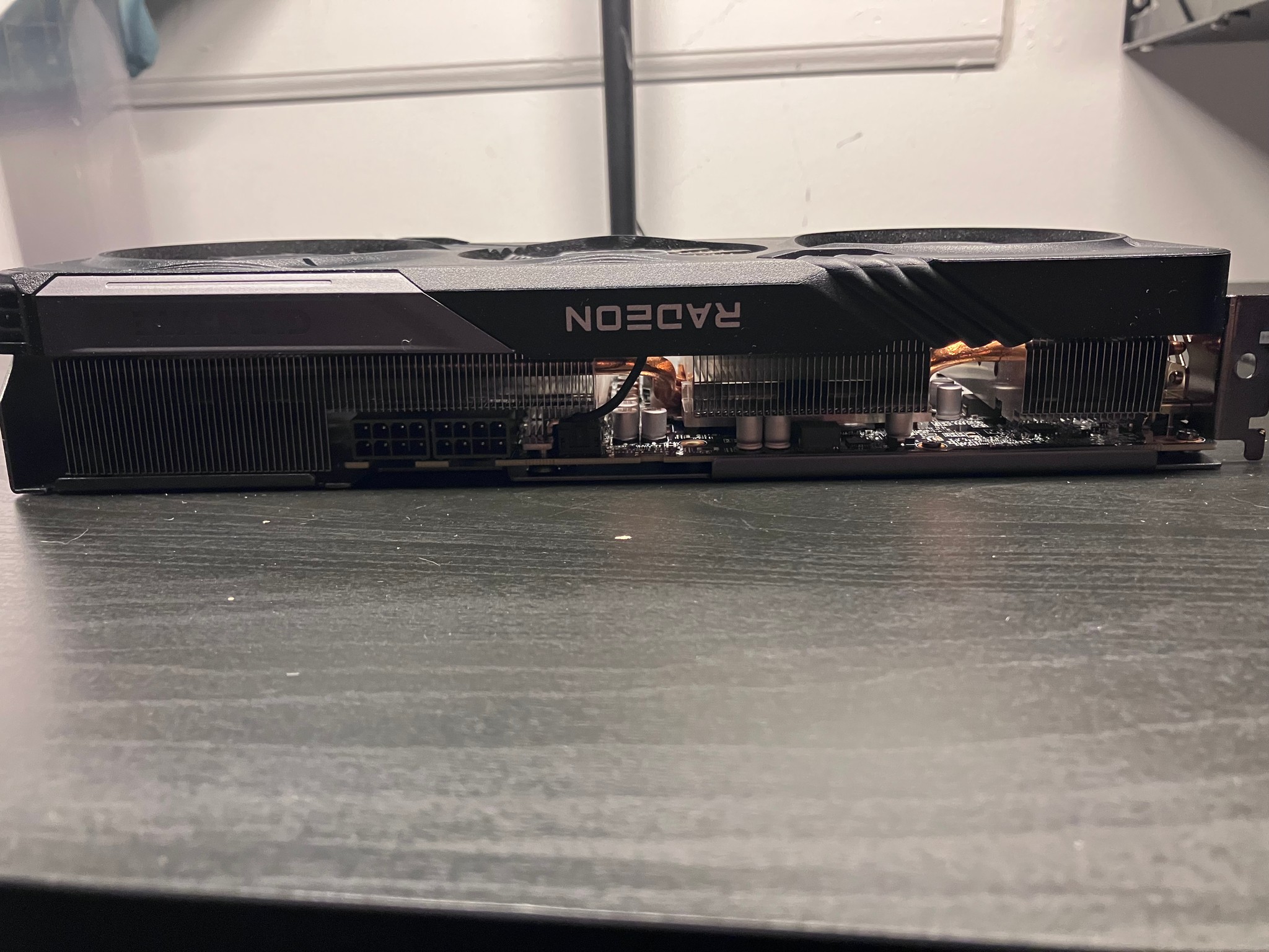 Gigabyte Radeon RX 7600 XT GAMING OC 16G
