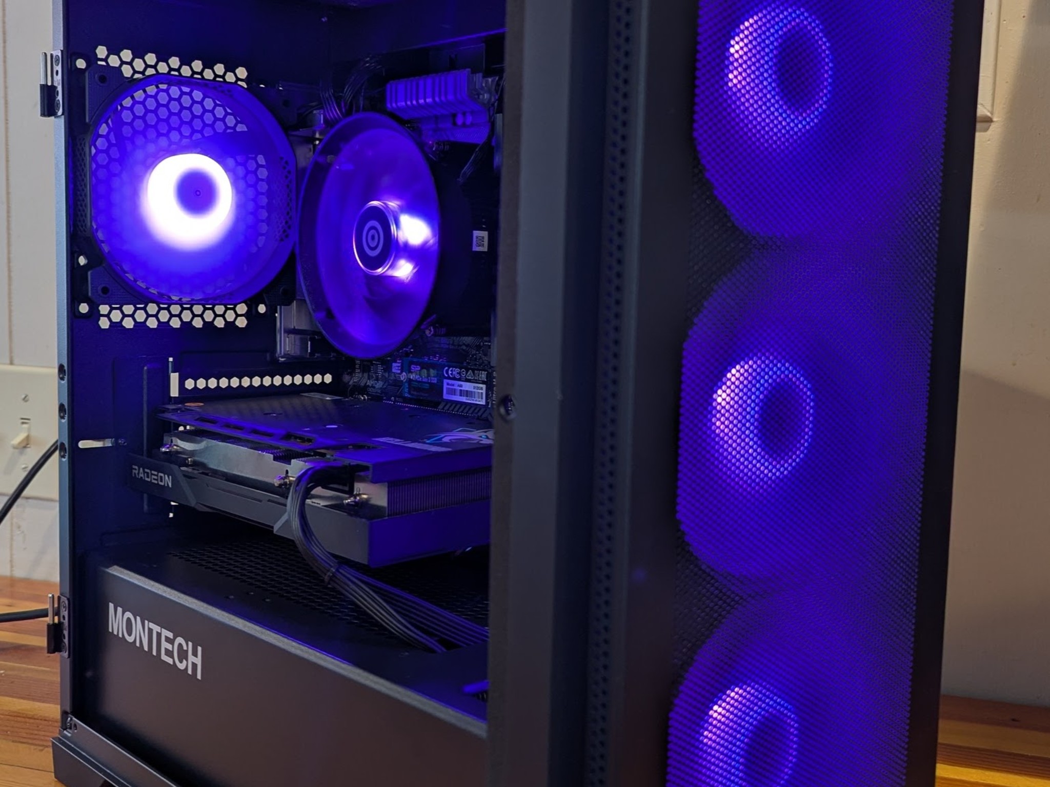 Powercolor Hellhound RX 6650 XT || Ryzen 5 2600X || 1080P Gaming PC