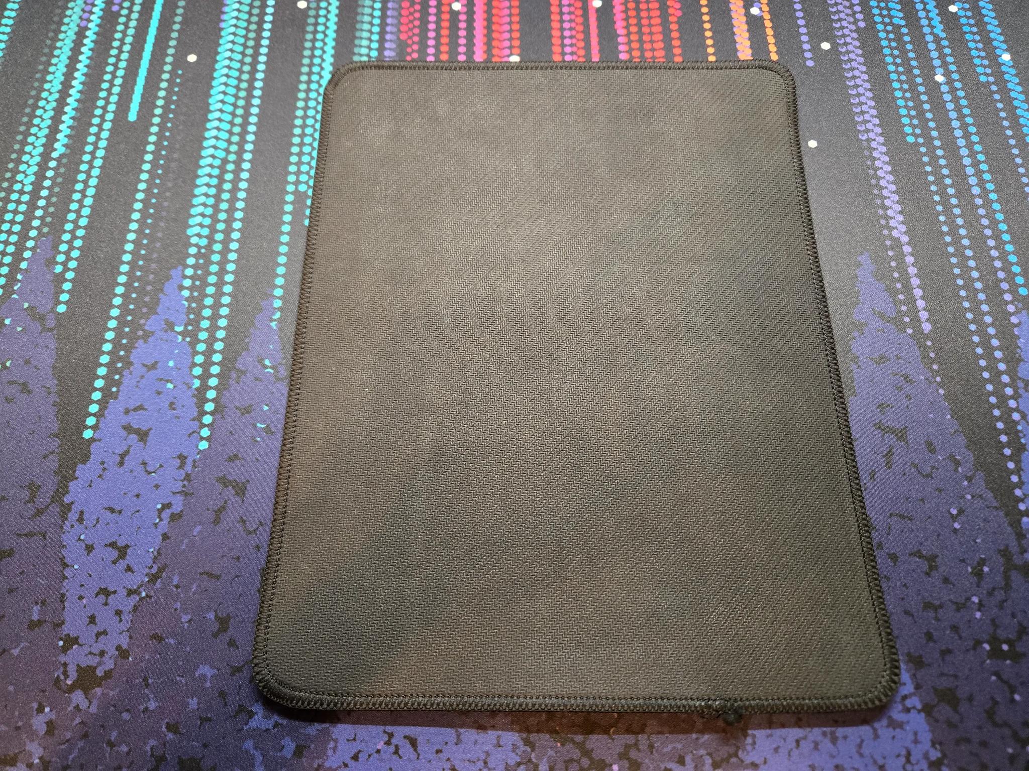 Logitech M720 Triathlon Mouse (+Mouse Pad)