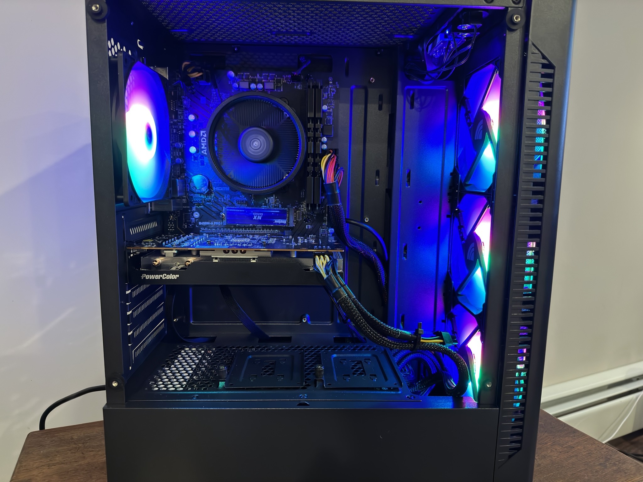 Brand New Build! RX 6600 + Ryzen 5 5600g Gaming PC