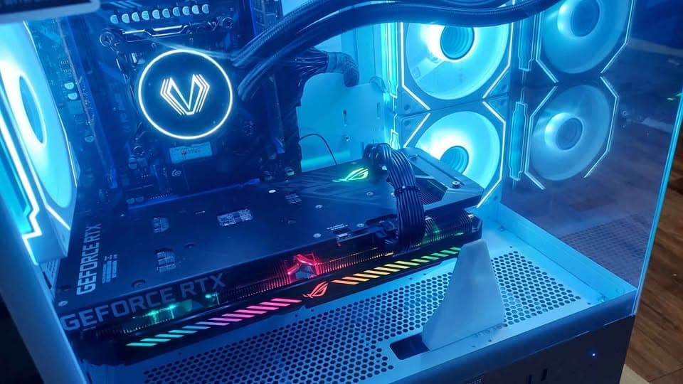 Custom RTX 3050 8GB, Xeon 2680v4, 64GB DDR4, 2TB NVME