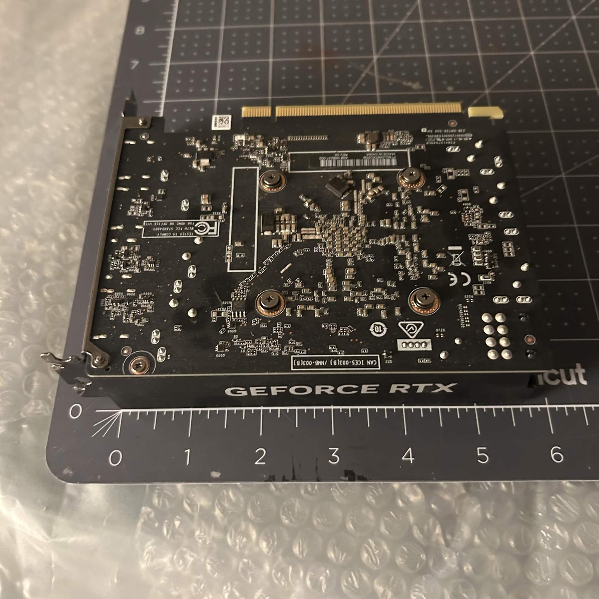 HP Omen RTX 4060 (8GB)
