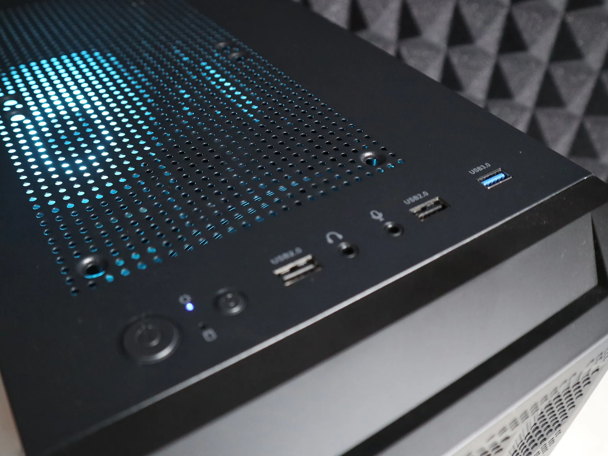 Desire | R5 1600/RX 480 4GB Gaming PC