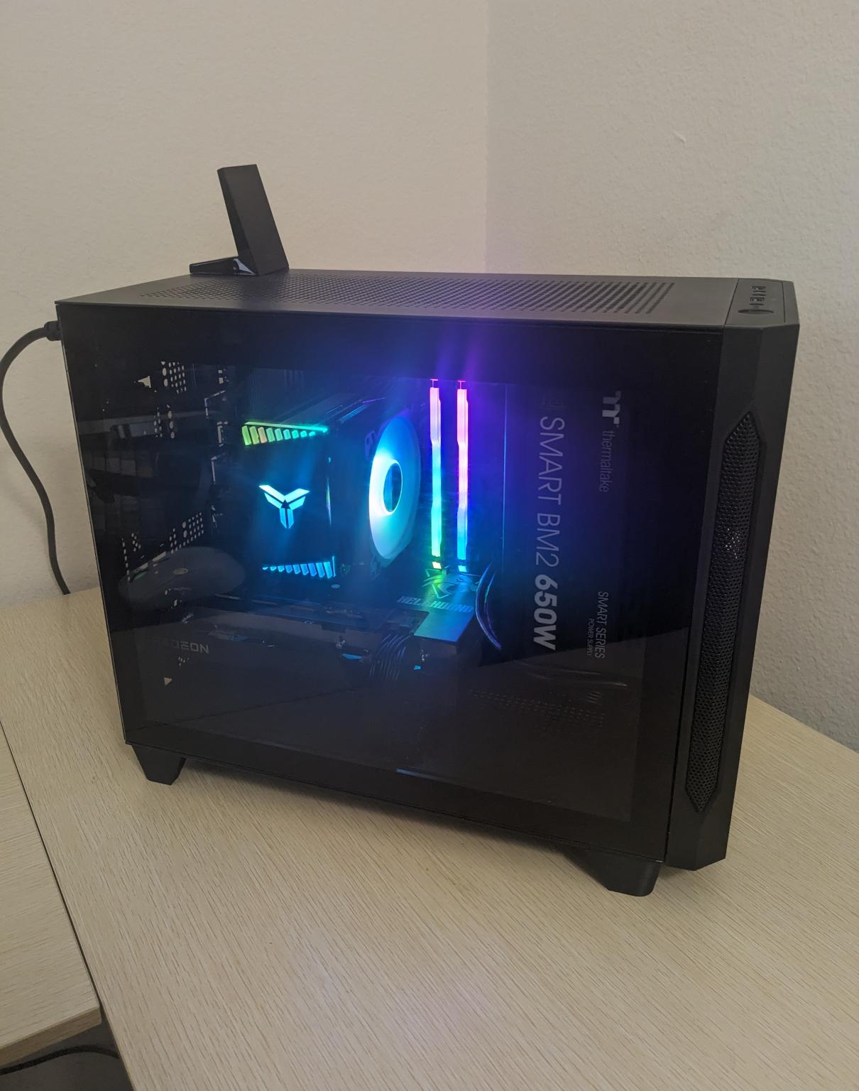 RX 6600, i5-11400 Gaming PC (16GB RAM, 1TB SSD, Win11 Pro)