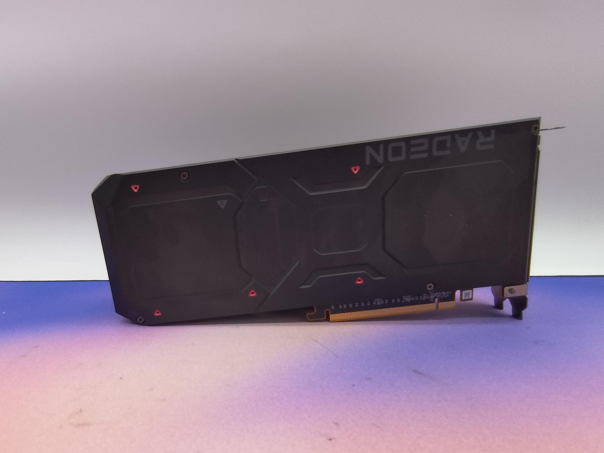 AMD Radeon RX 7900XT